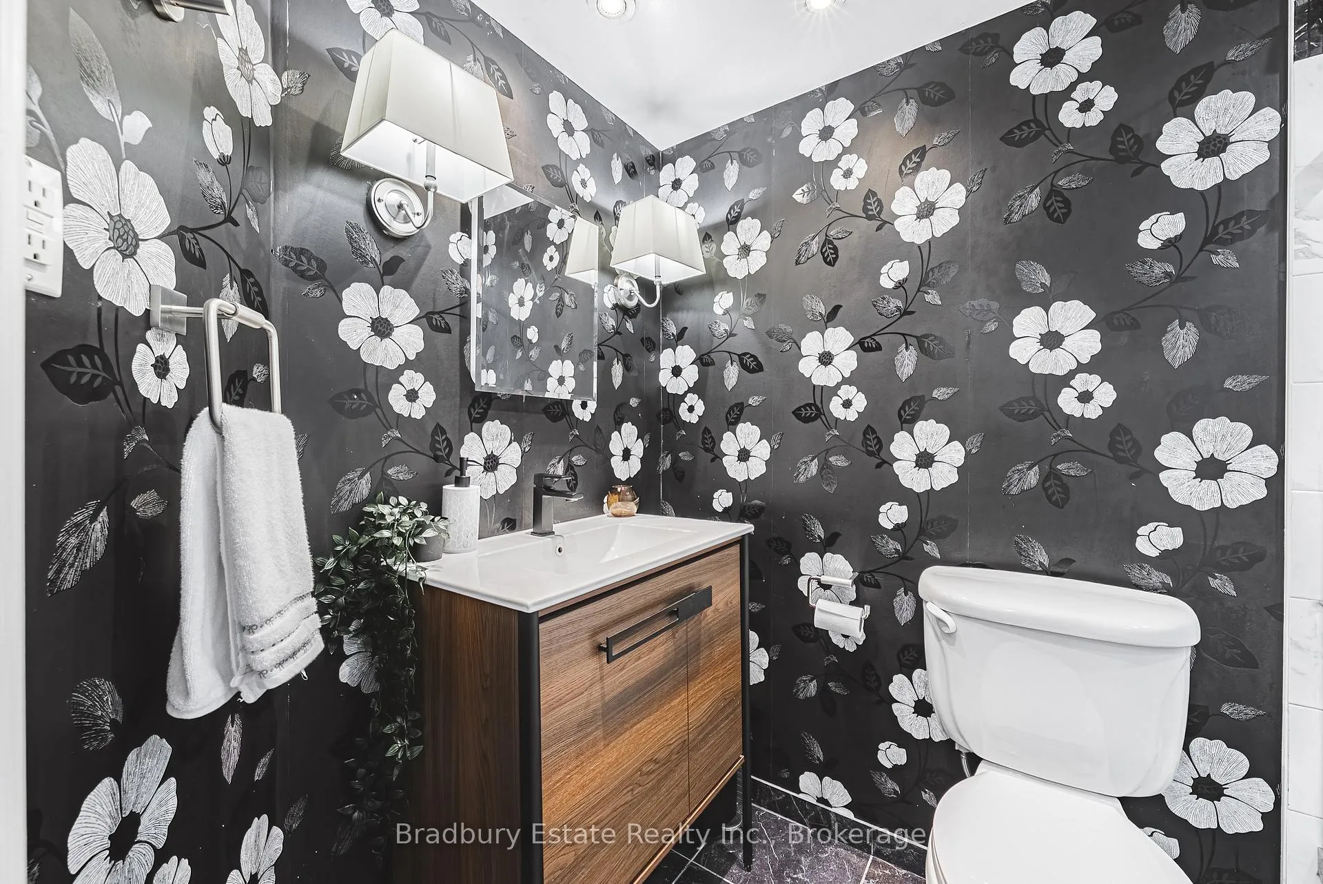 Photo 30 of Unit 200, 49 Robinson Street, Hamilton, Durand — HOMEH