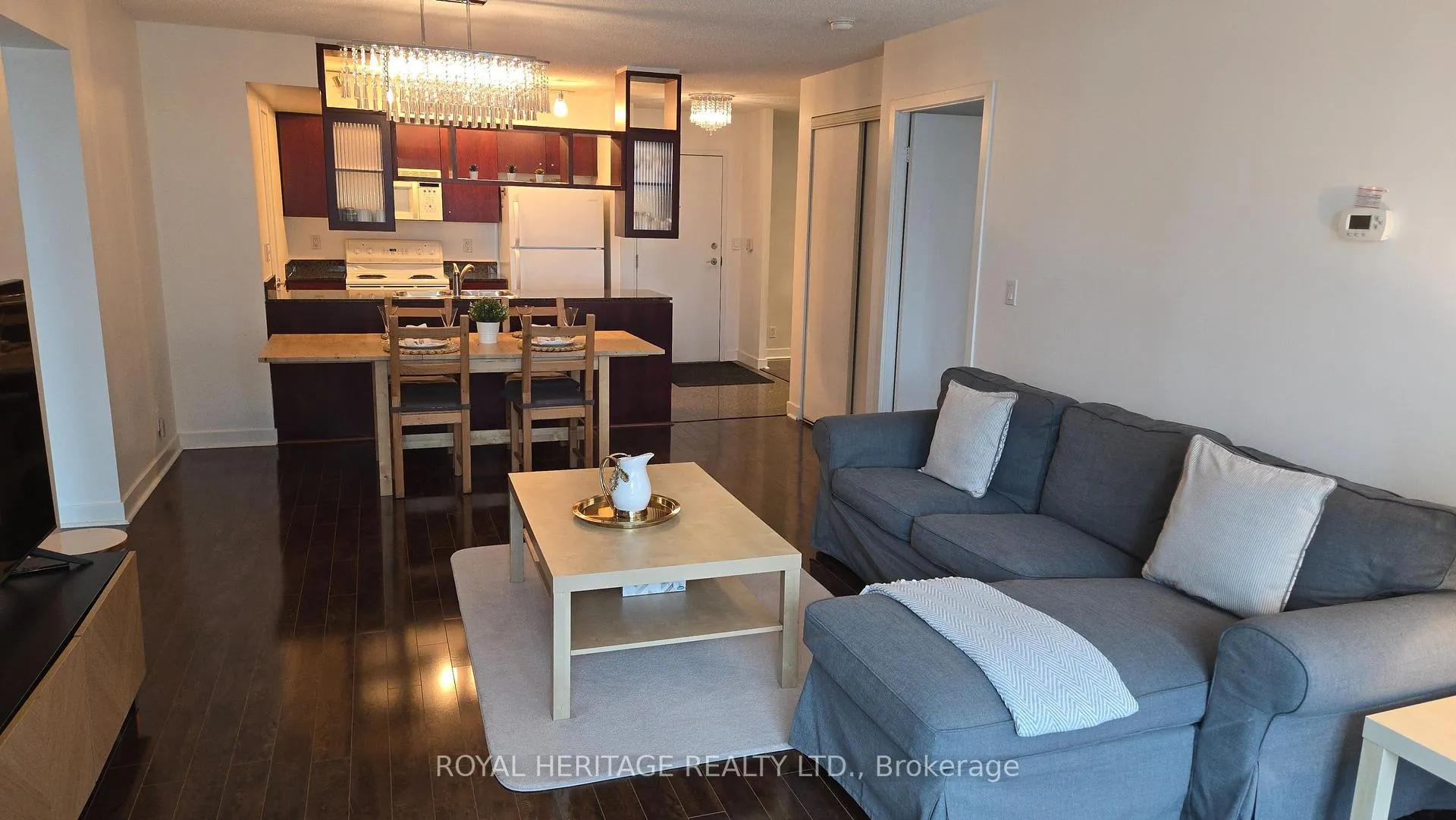 Photo 6 of Unit 1502, 397 Front Street, Toronto, Waterfront Communities — HOMEH