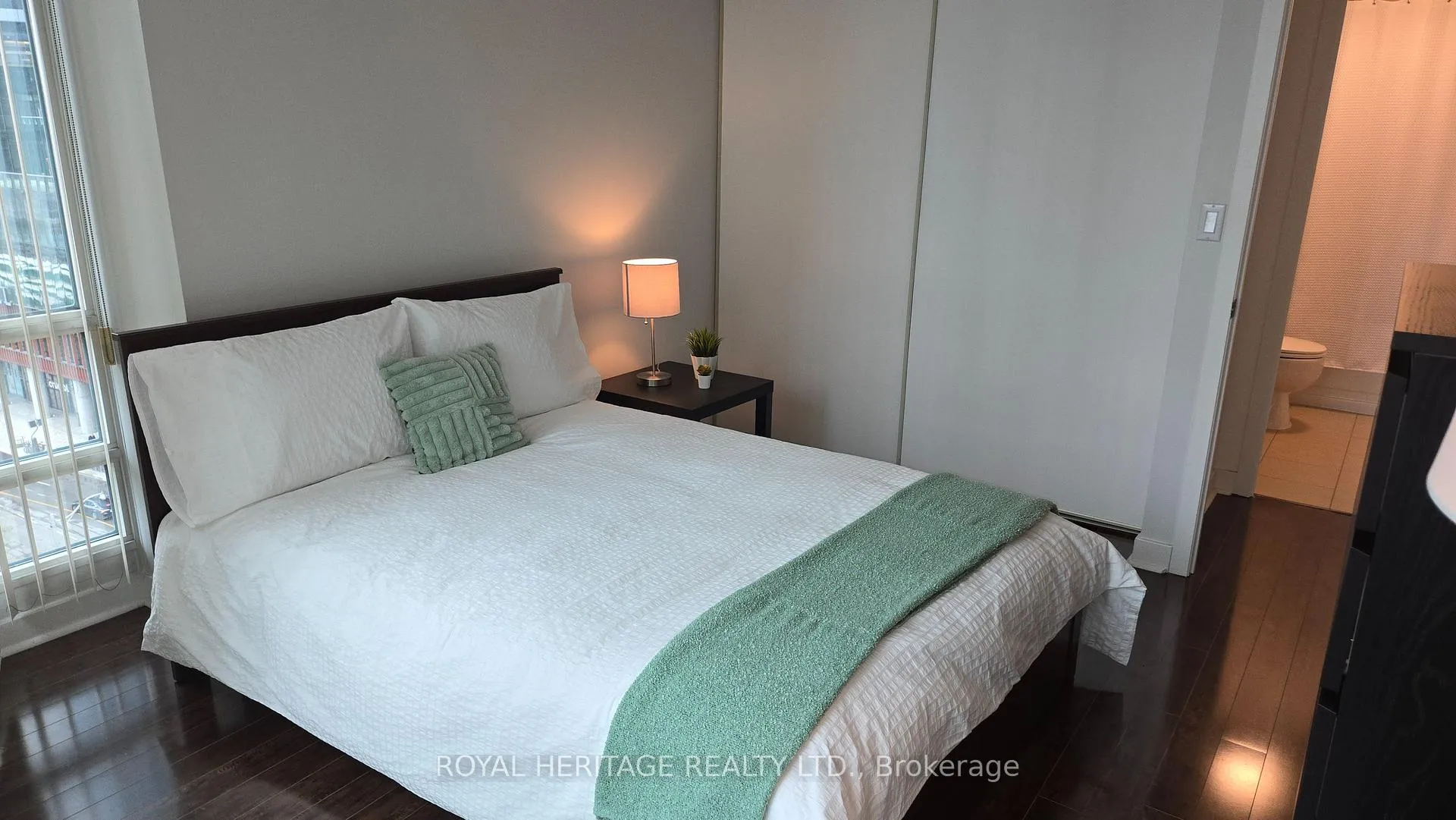 Photo 19 of Unit 1502, 397 Front Street, Toronto, Waterfront Communities — HOMEH