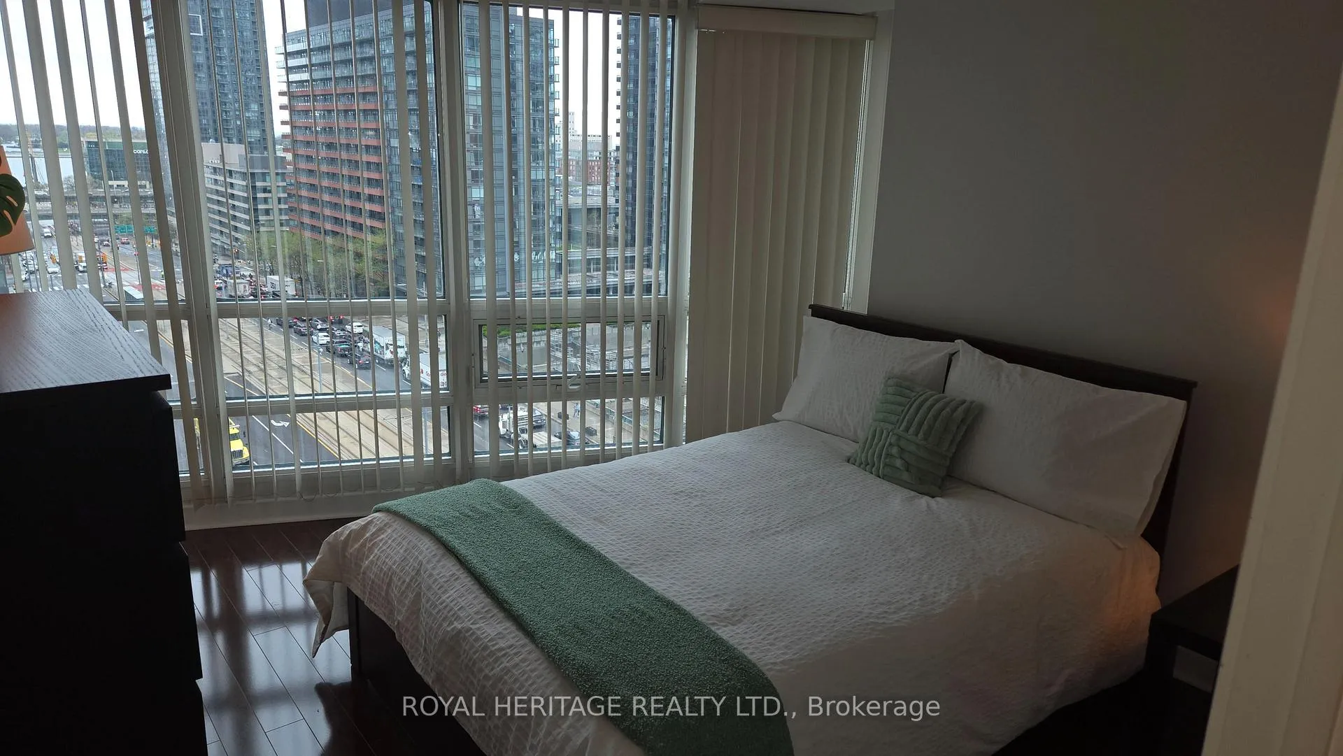 Photo 20 of Unit 1502, 397 Front Street, Toronto, Waterfront Communities — HOMEH