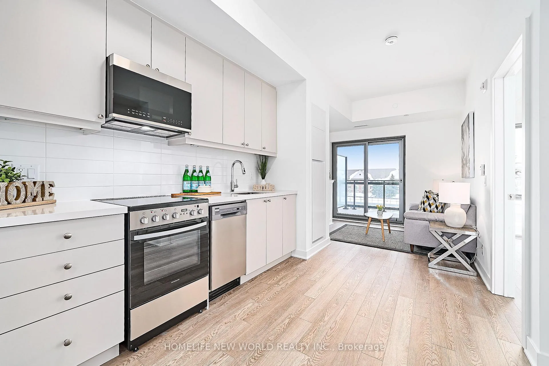 Photo 8 of Unit 330, 51 Clarington Boulevard, Clarington, Bowmanville — HOMEH