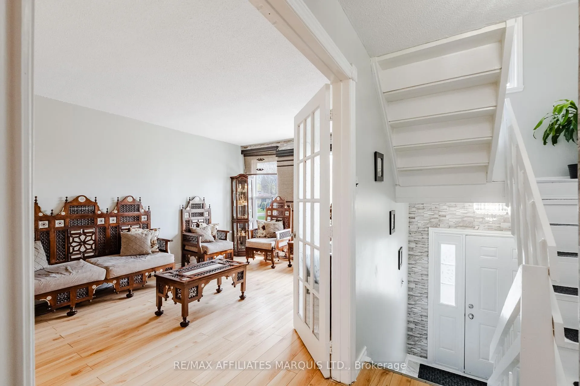 Photo 7 of 812 Glengarry Boulevard, Cornwall — HOMEH