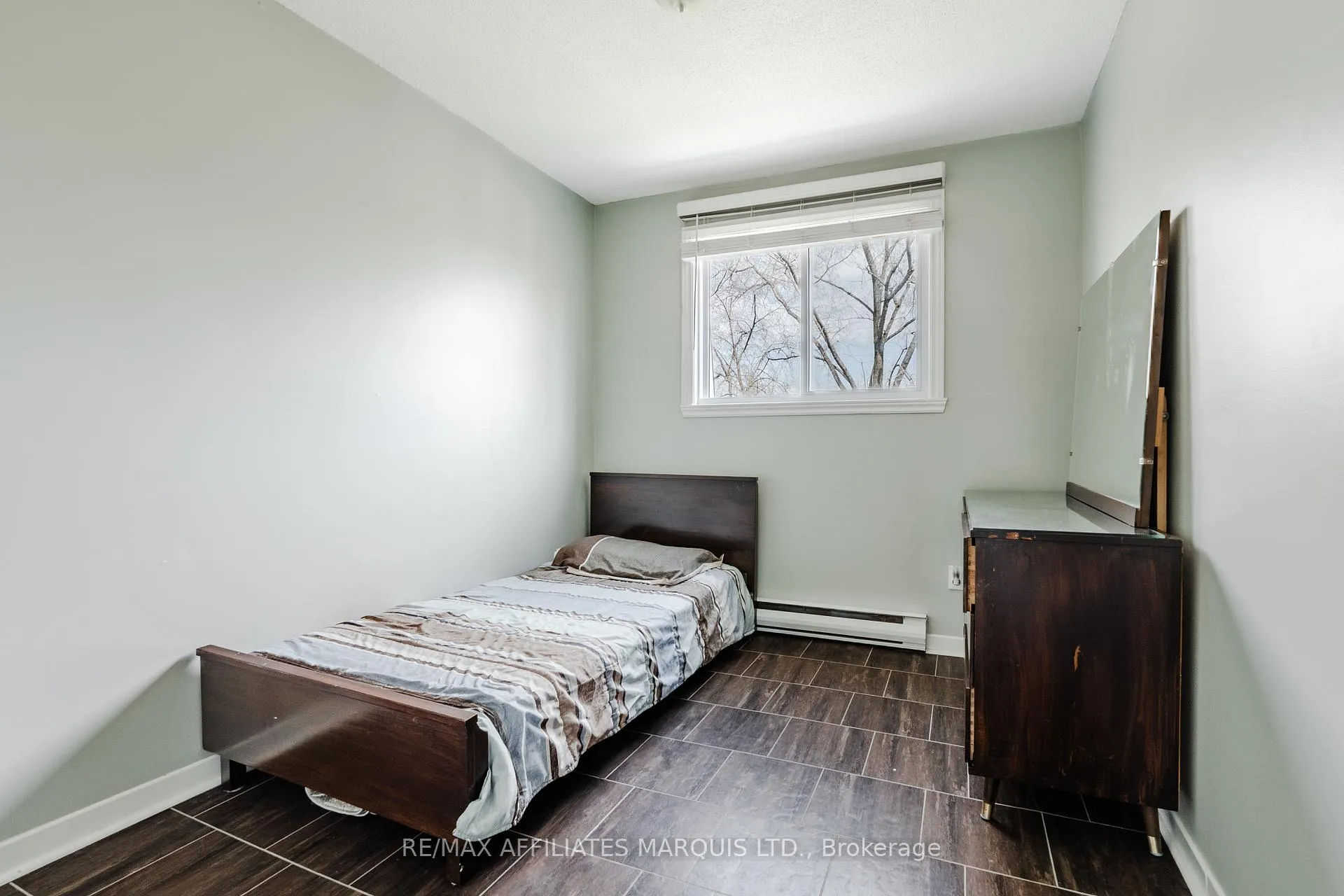 Photo 25 of 812 Glengarry Boulevard, Cornwall — HOMEH