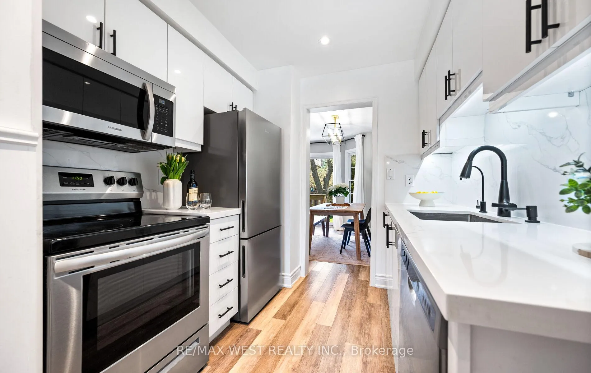 Photo 14 of Unit #16, 2935 Headon Forest Drive, Burlington, Headon — HOMEH