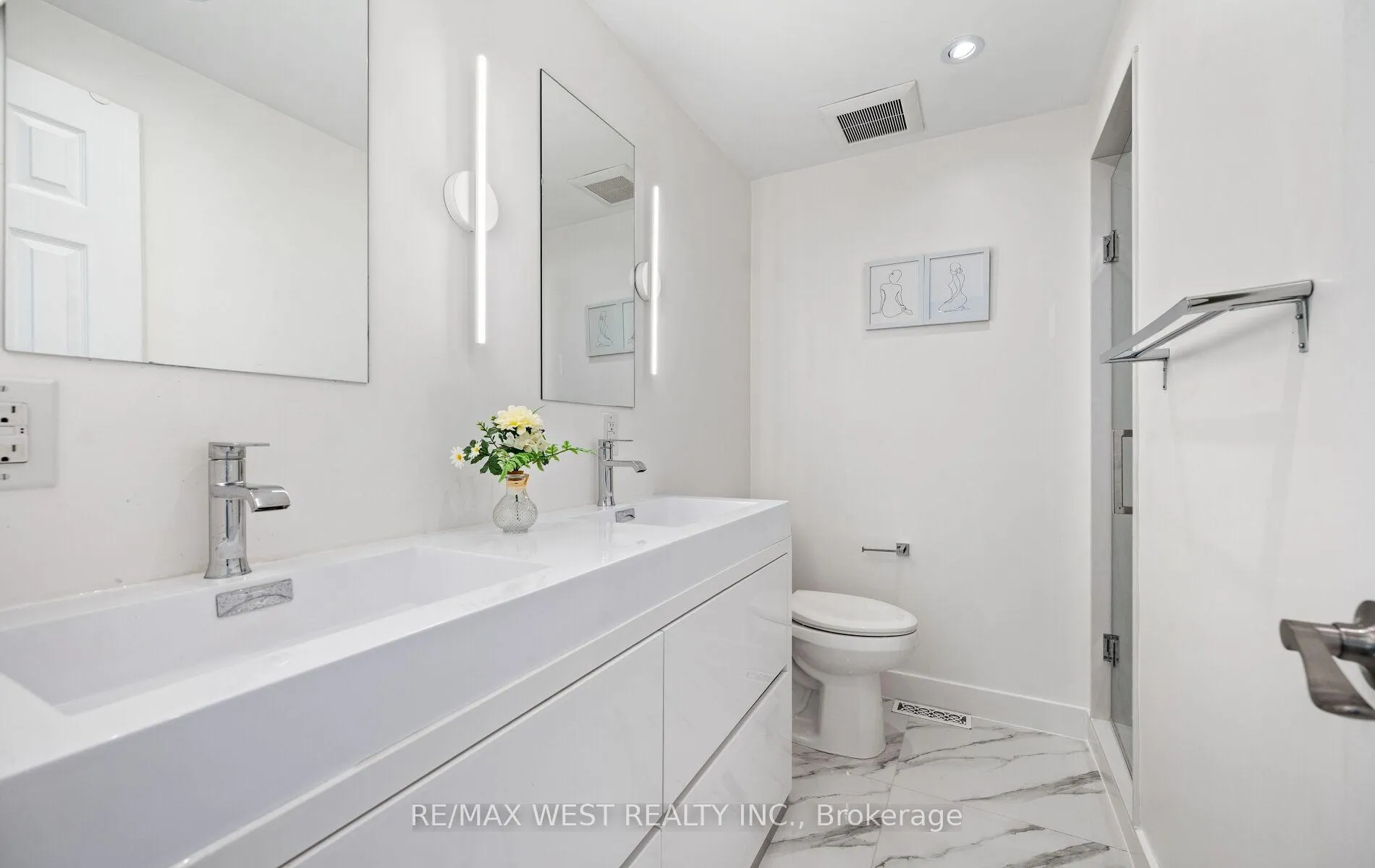 Photo 20 of Unit #16, 2935 Headon Forest Drive, Burlington, Headon — HOMEH