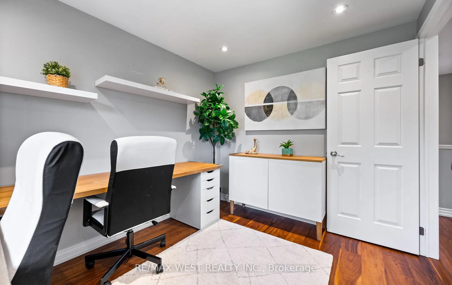 Photo 27 of Unit #16, 2935 Headon Forest Drive, Burlington, Headon — HOMEH