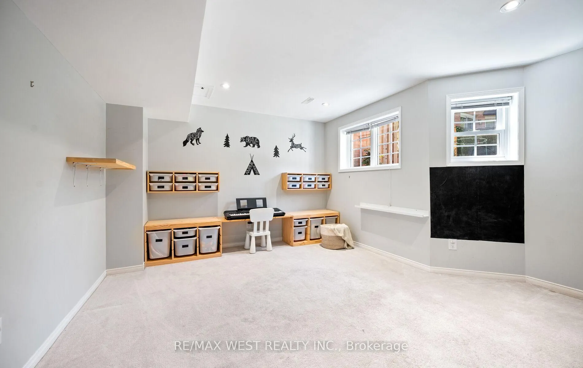 Photo 34 of Unit #16, 2935 Headon Forest Drive, Burlington, Headon — HOMEH