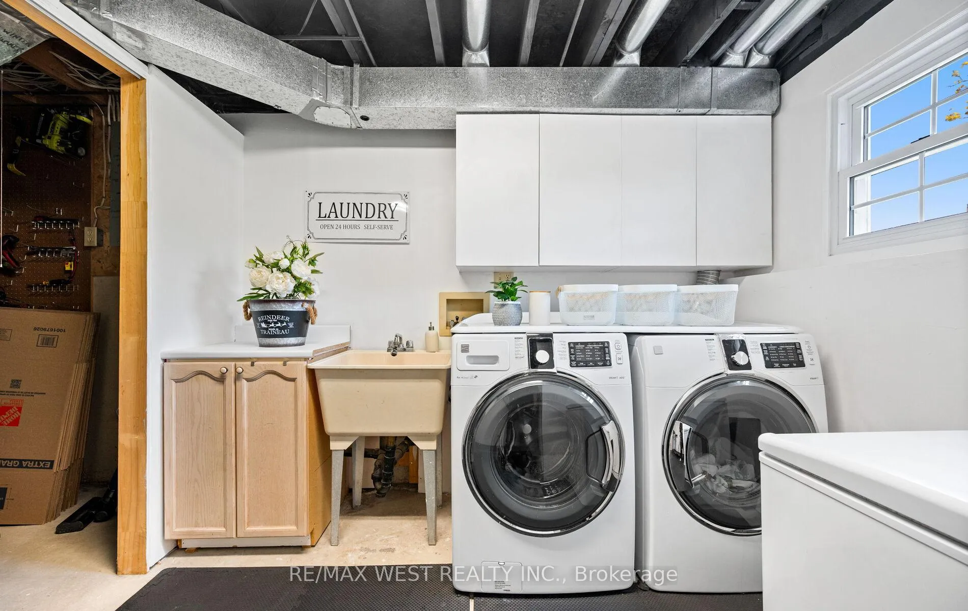 Photo 36 of Unit #16, 2935 Headon Forest Drive, Burlington, Headon — HOMEH