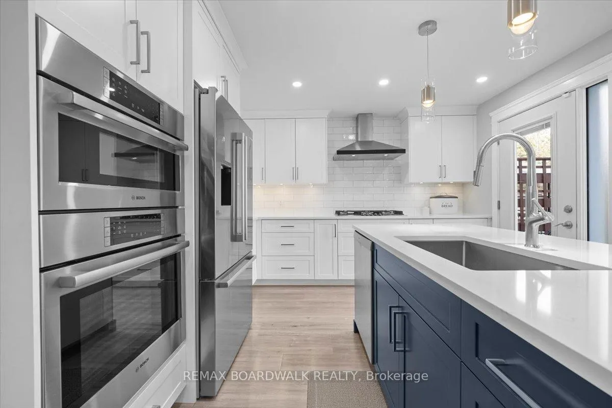Photo 13 of 610 Falwyn Crescent, Ottawa, Fallingbrook/Ridgemount — HOMEH