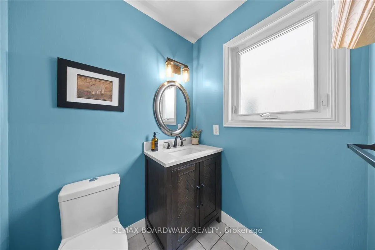 Photo 22 of 610 Falwyn Crescent, Ottawa, Fallingbrook/Ridgemount — HOMEH