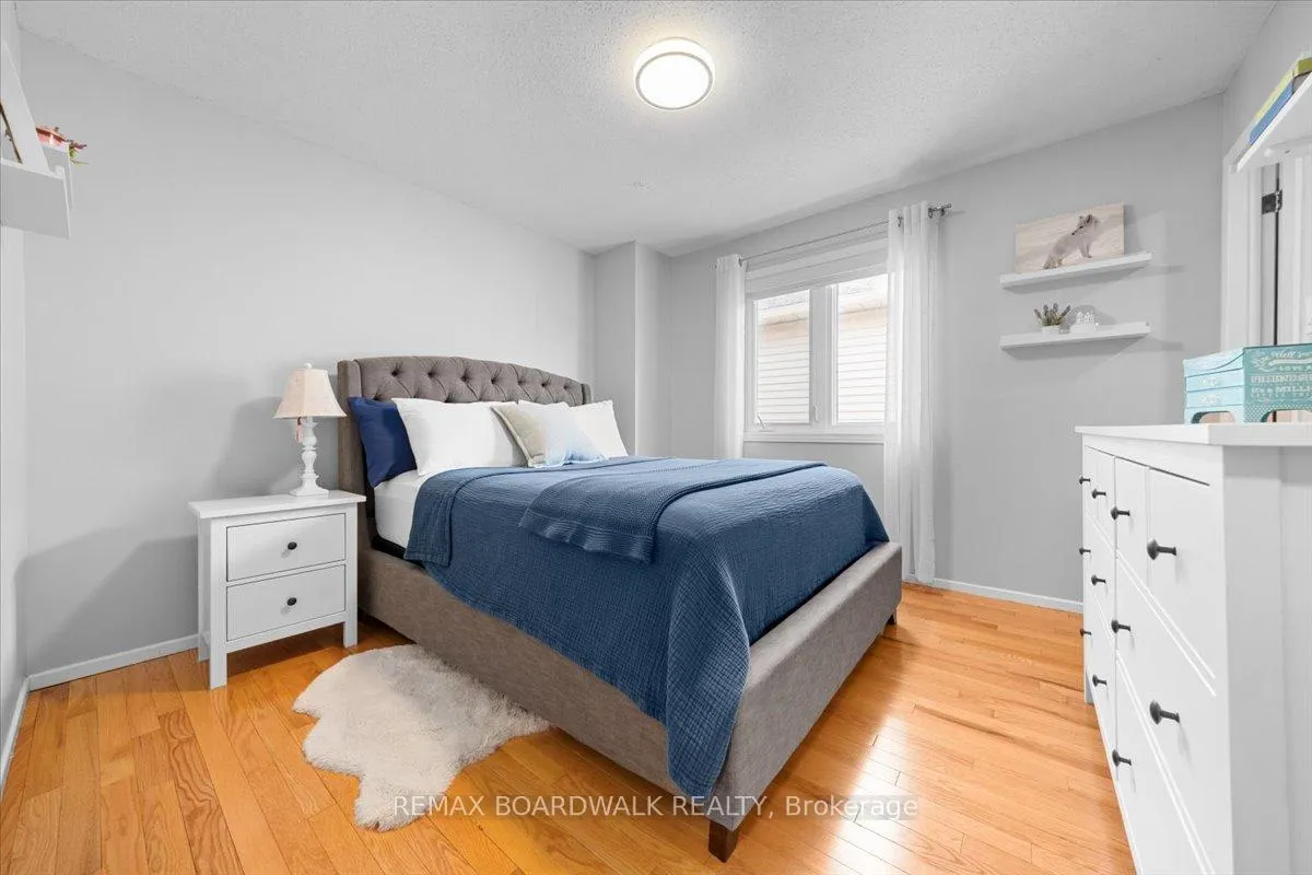 Photo 33 of 610 Falwyn Crescent, Ottawa, Fallingbrook/Ridgemount — HOMEH