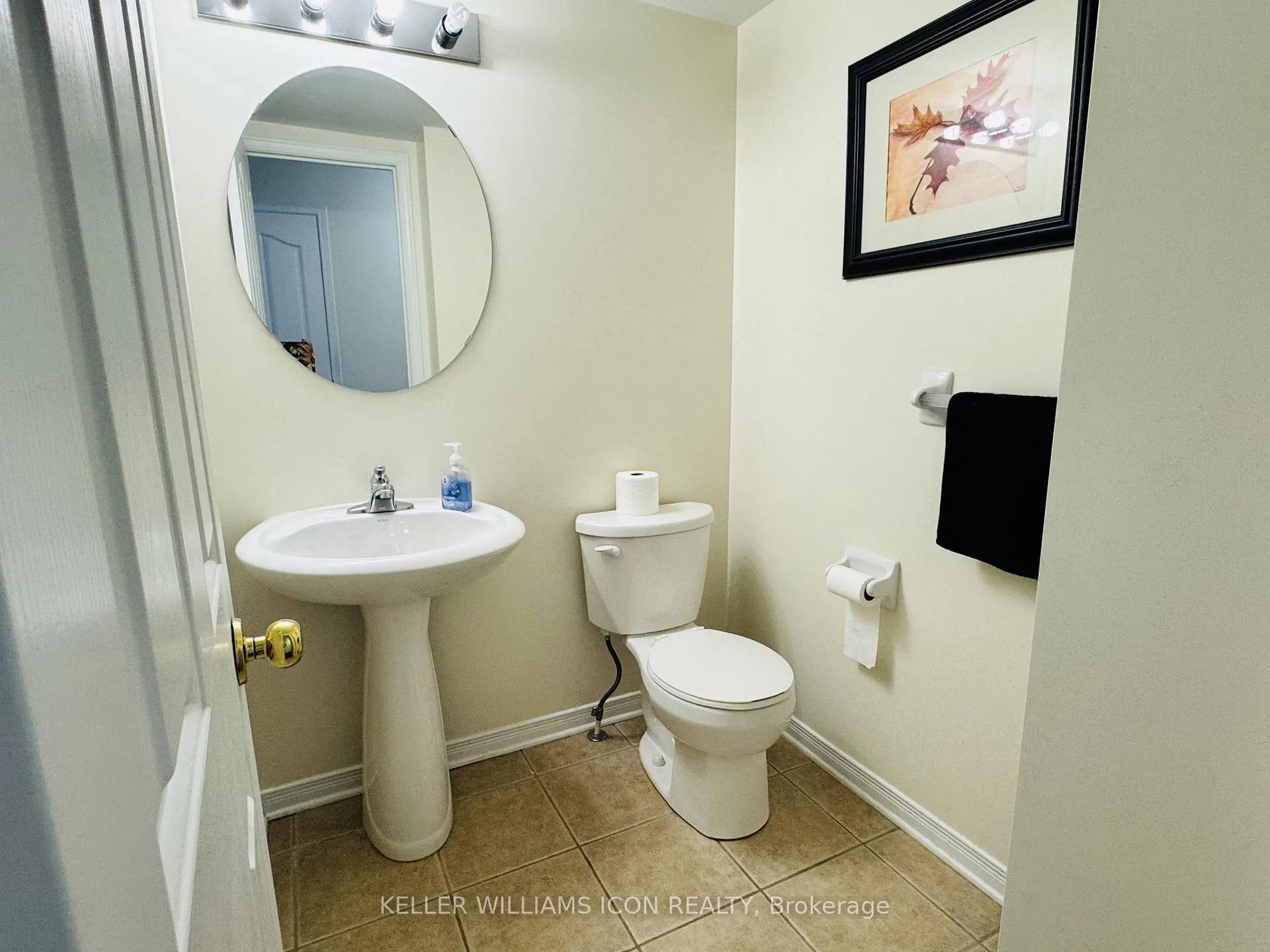 Photo 10 of 213 Stroget Private, Ottawa, Merivale Industrial Park/Citiplace — HOMEH
