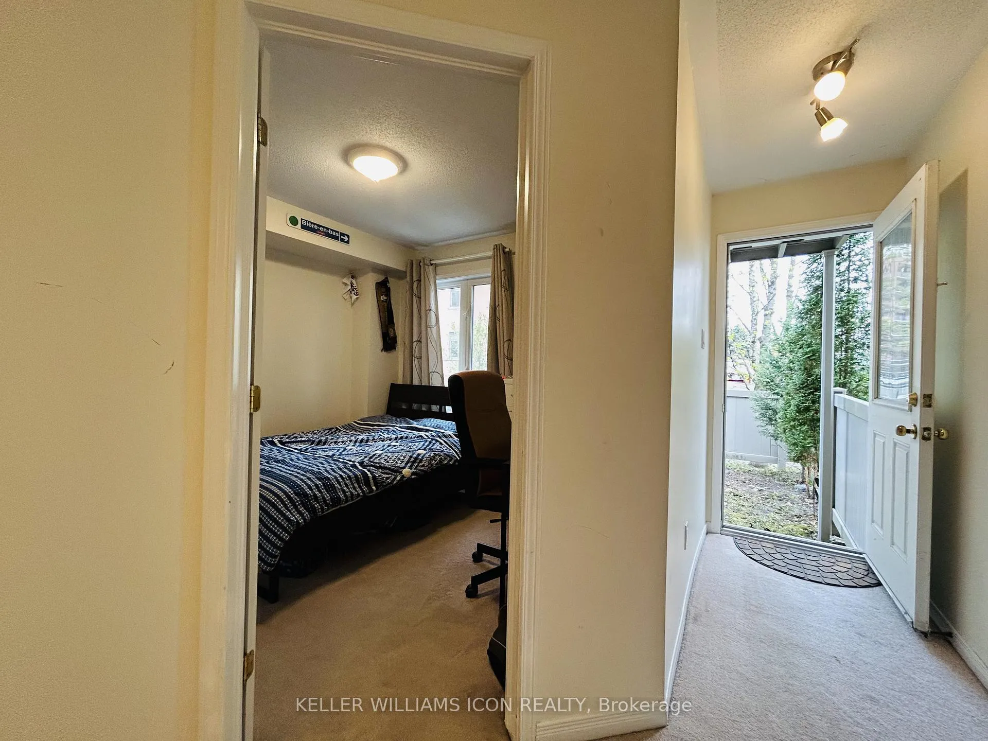 Photo 17 of 213 Stroget Private, Ottawa, Merivale Industrial Park/Citiplace — HOMEH