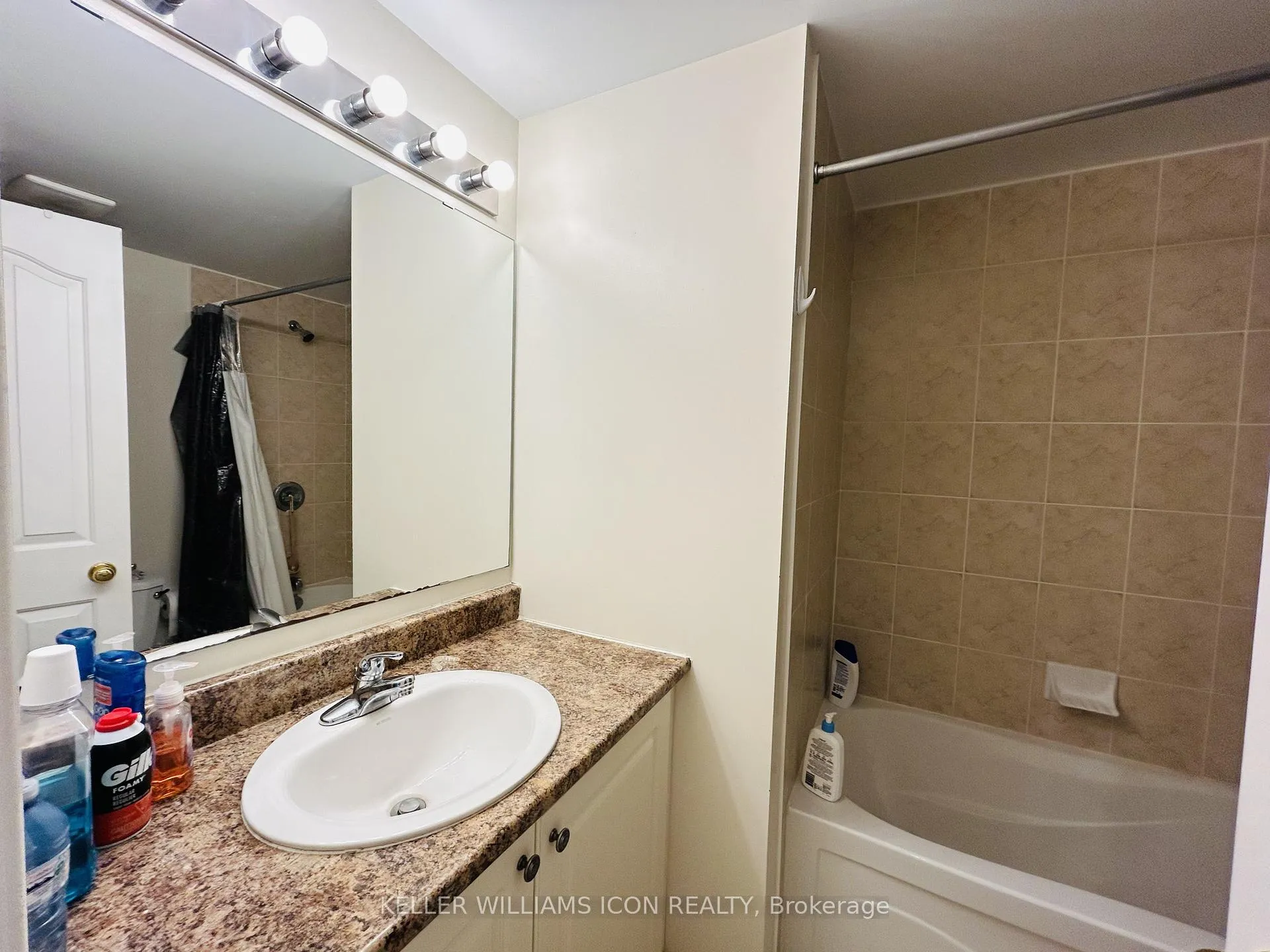 Photo 19 of 213 Stroget Private, Ottawa, Merivale Industrial Park/Citiplace — HOMEH