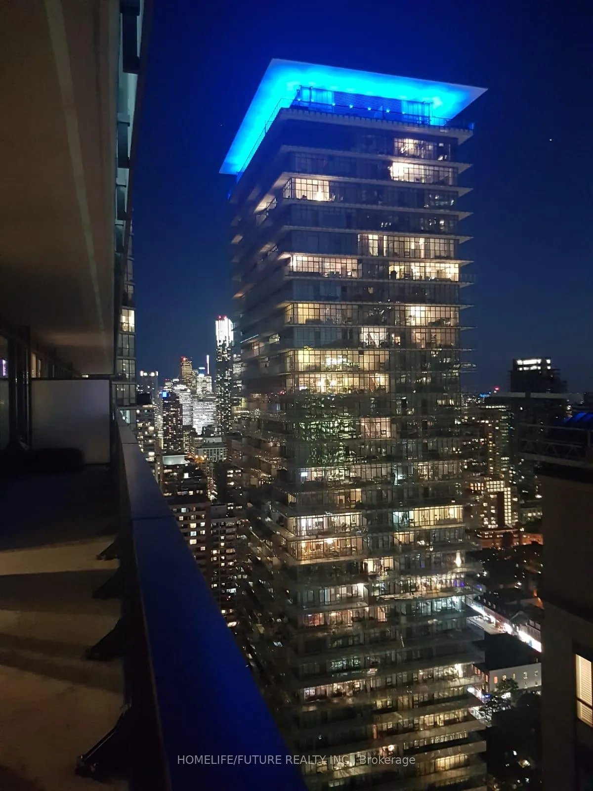 Photo 5 of Unit 3506, 42 Charles Street E, Toronto, Church-Yonge Corridor — HOMEH