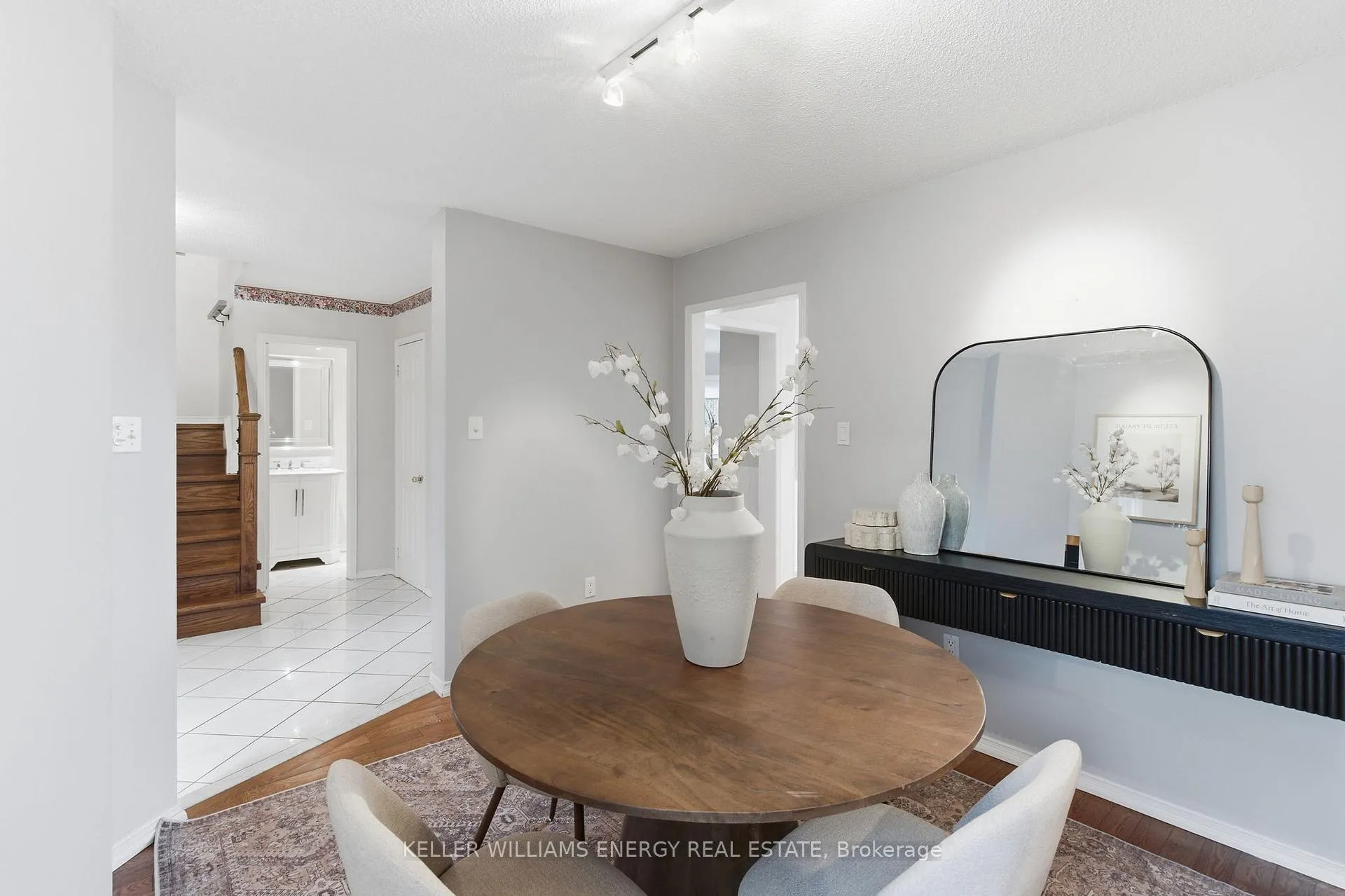 Photo 8 of 733 Aspen Road, Pickering, Amberlea — HOMEH