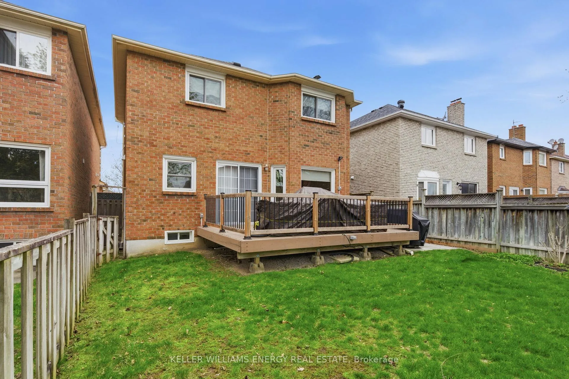 Photo 35 of 733 Aspen Road, Pickering, Amberlea — HOMEH