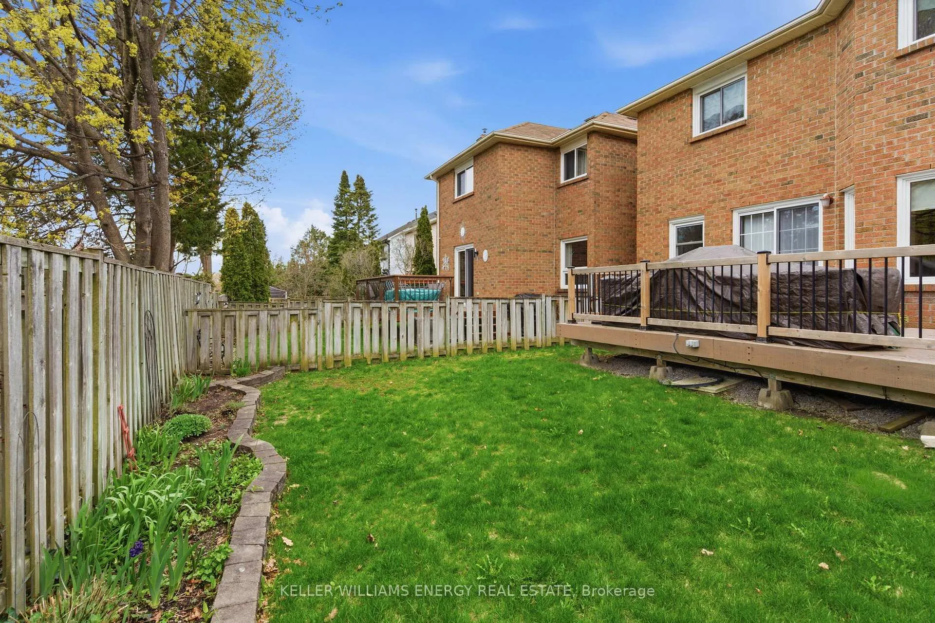 Photo 37 of 733 Aspen Road, Pickering, Amberlea — HOMEH