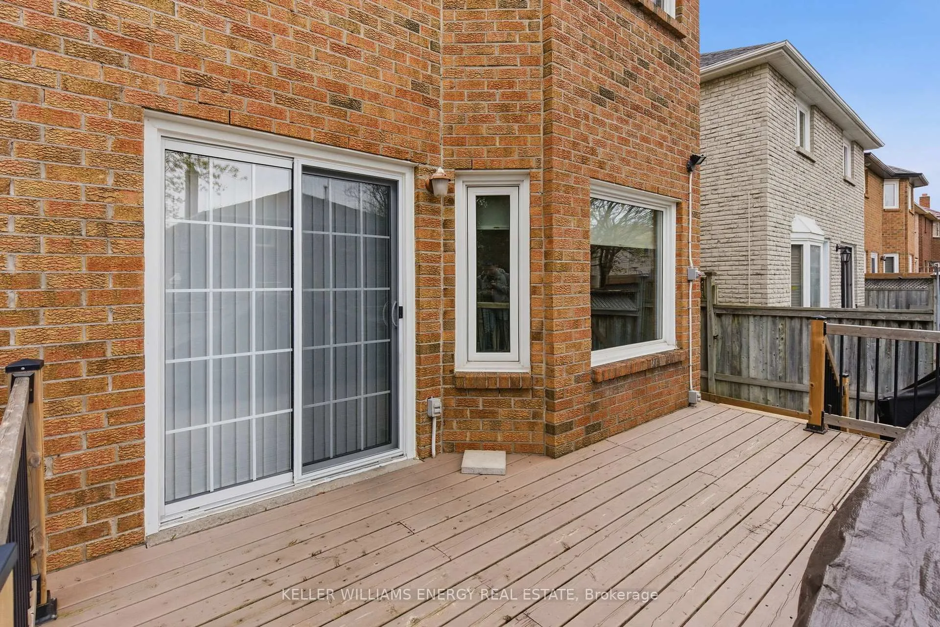 Photo 38 of 733 Aspen Road, Pickering, Amberlea — HOMEH