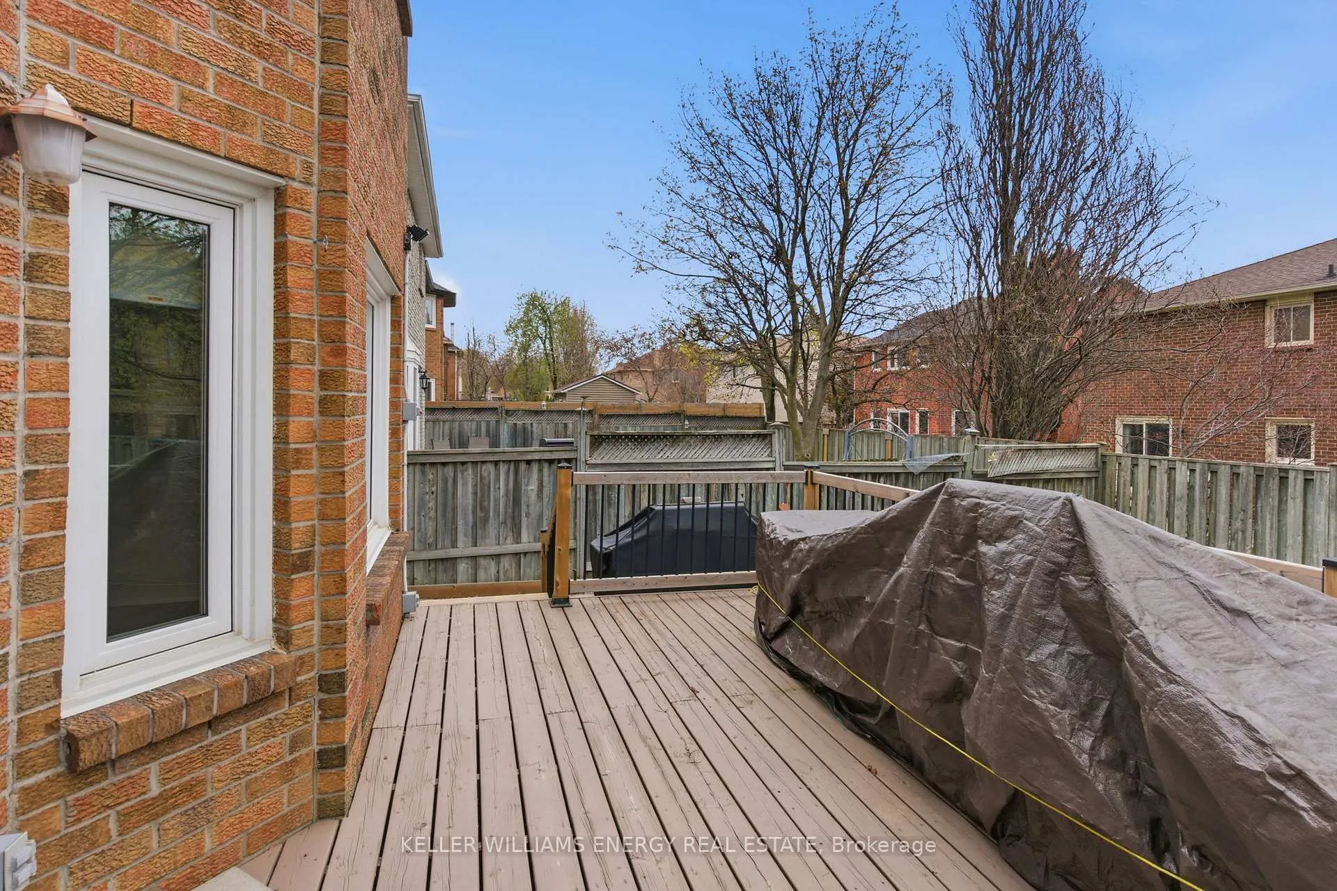 Photo 40 of 733 Aspen Road, Pickering, Amberlea — HOMEH