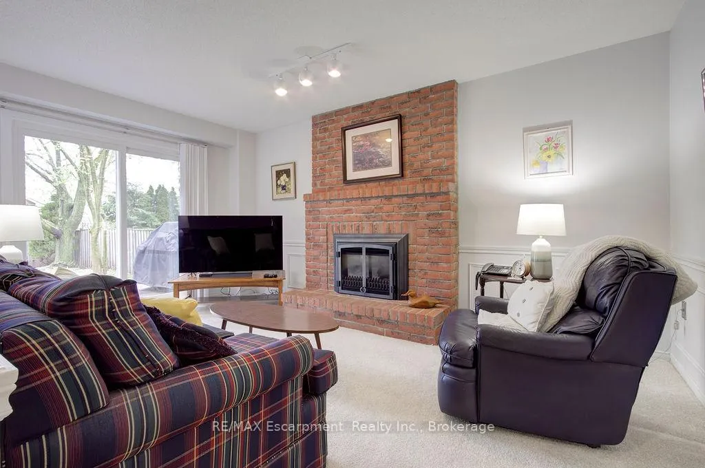 Photo 20 of 794 Hawkins Crescent, Burlington, Brant — HOMEH