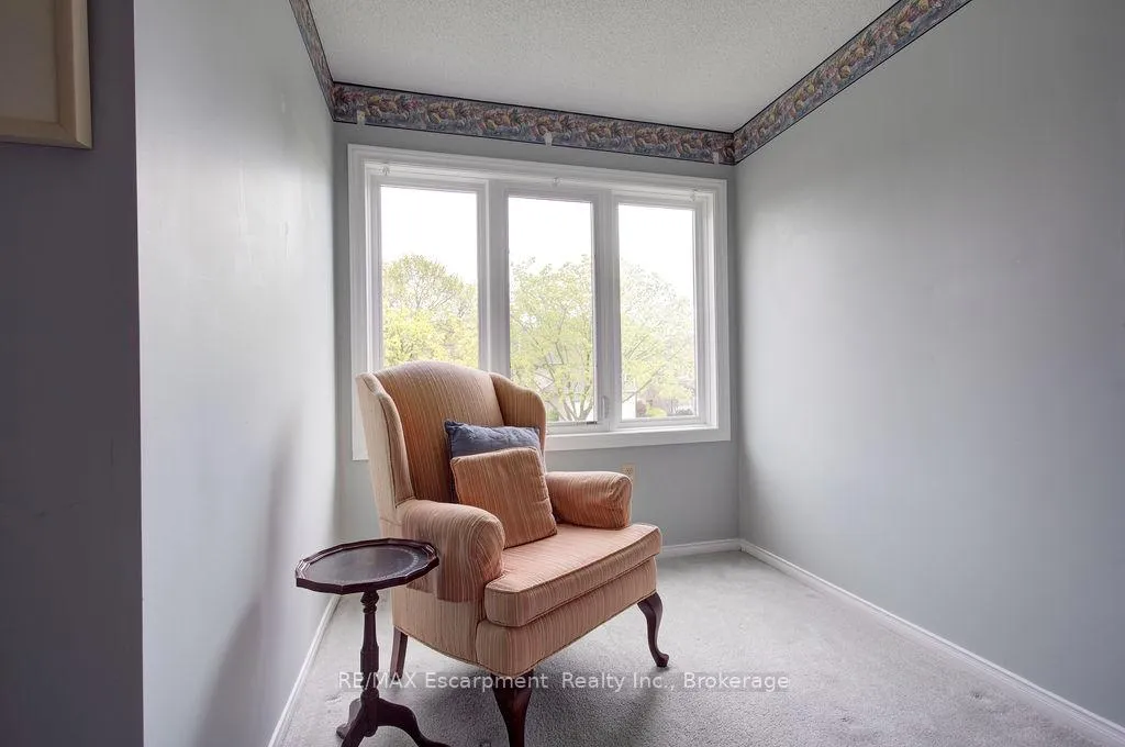 Photo 29 of 794 Hawkins Crescent, Burlington, Brant — HOMEH