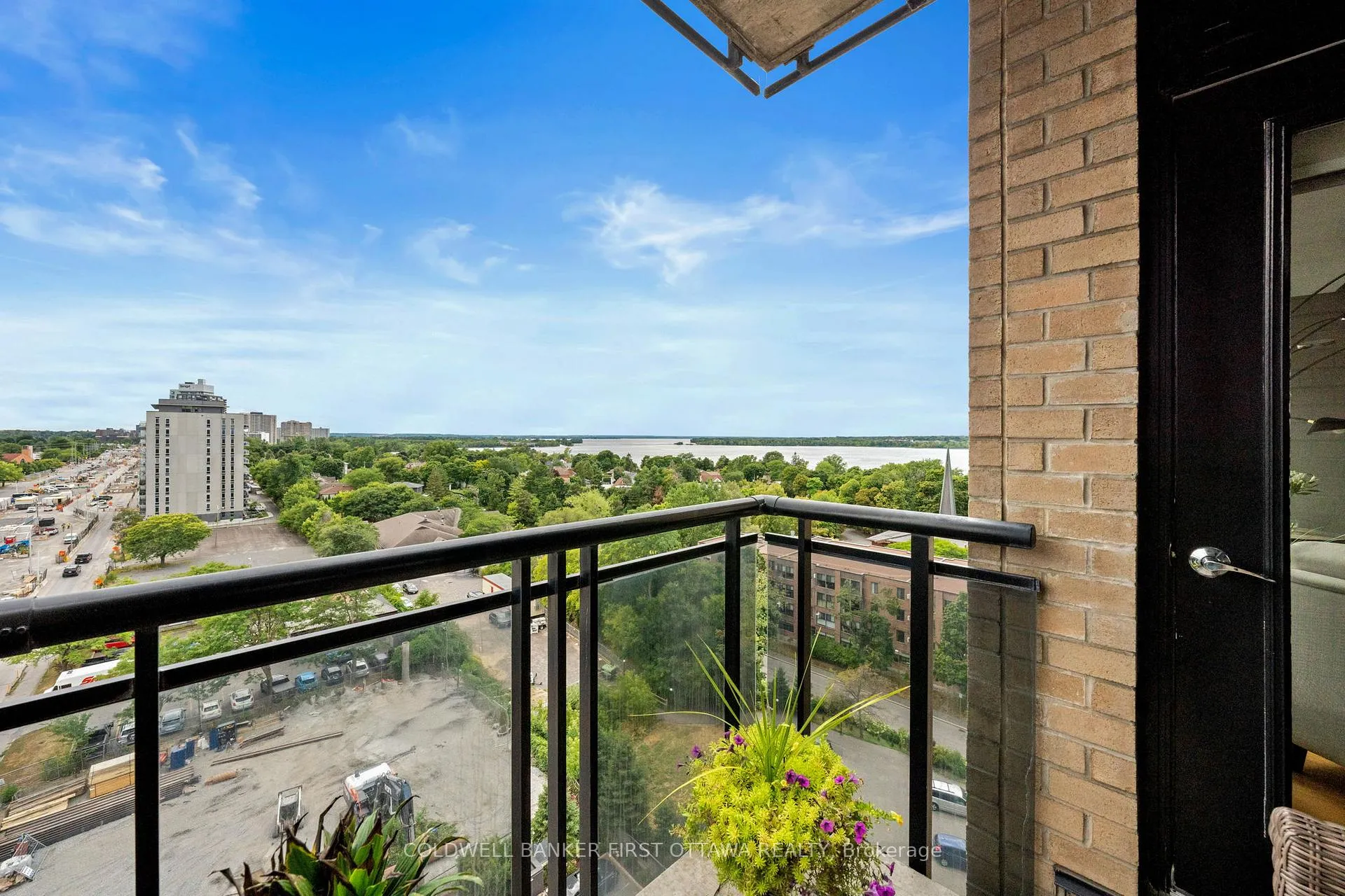 Photo 19 of Unit 1006, 75 Cleary Avenue, Ottawa, Woodroffe — HOMEH