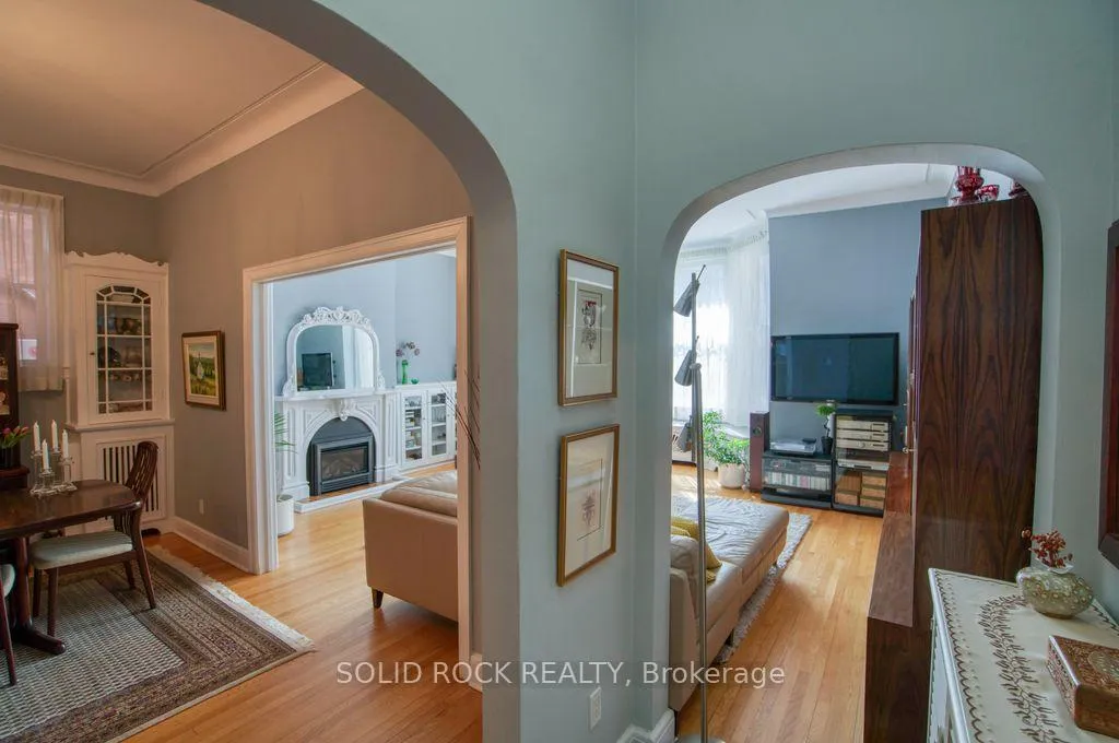 Photo 5 of 289 Wilbrod Street, Ottawa, Sandy Hill — HOMEH