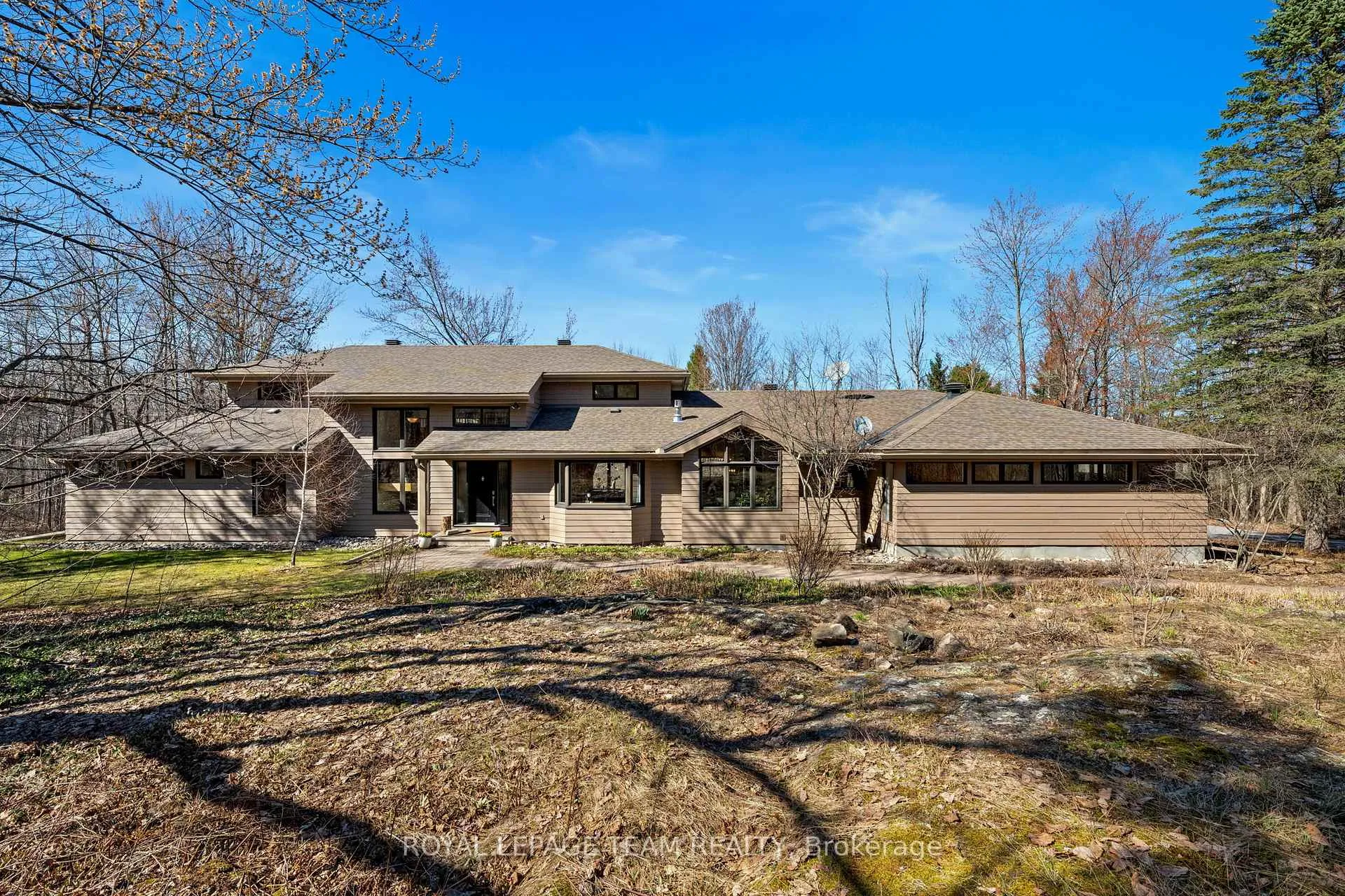 Photo 3 of 278 John Aselford Drive, Ottawa, Huntley Ward (North East) — HOMEH