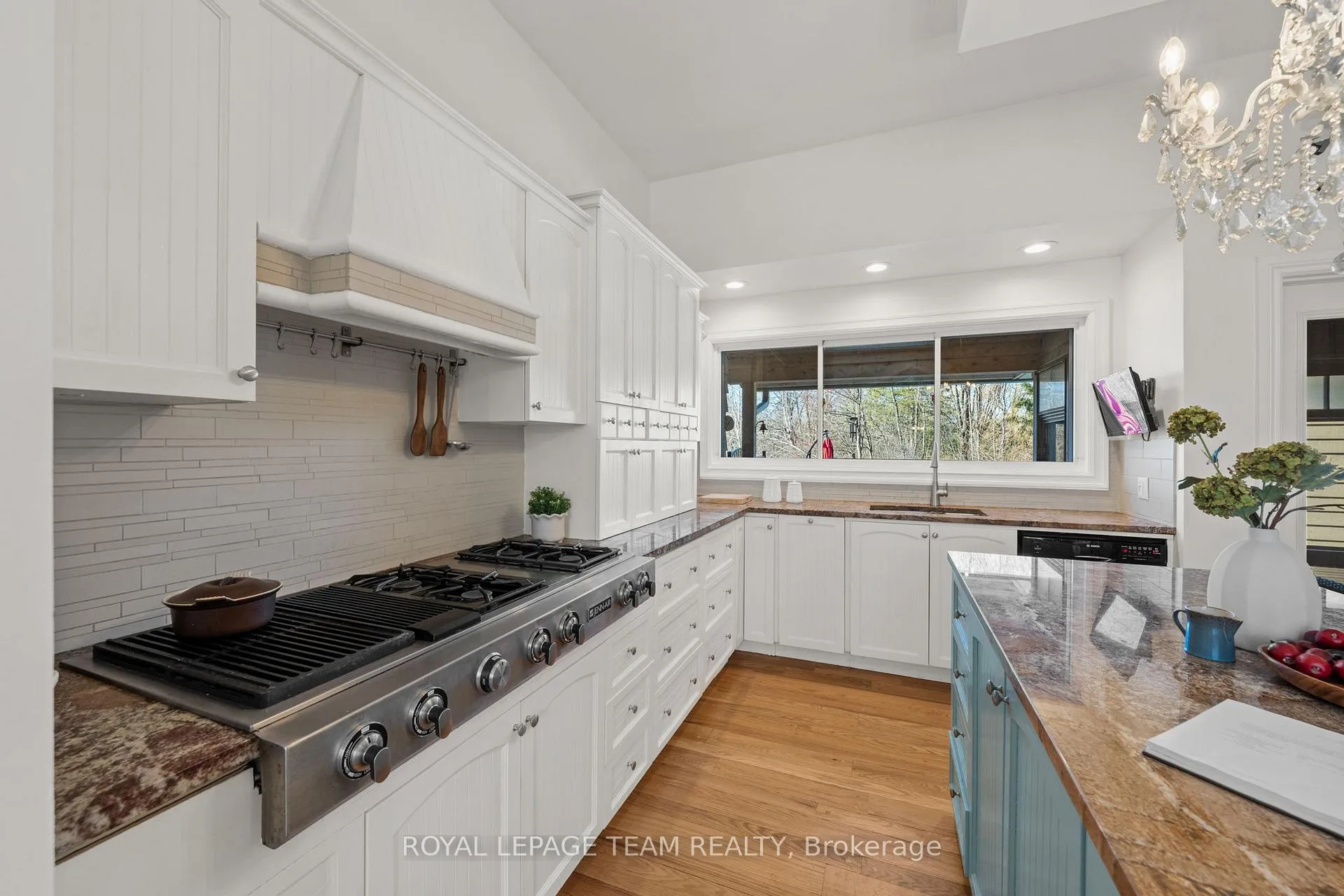 Photo 17 of 278 John Aselford Drive, Ottawa, Huntley Ward (North East) — HOMEH