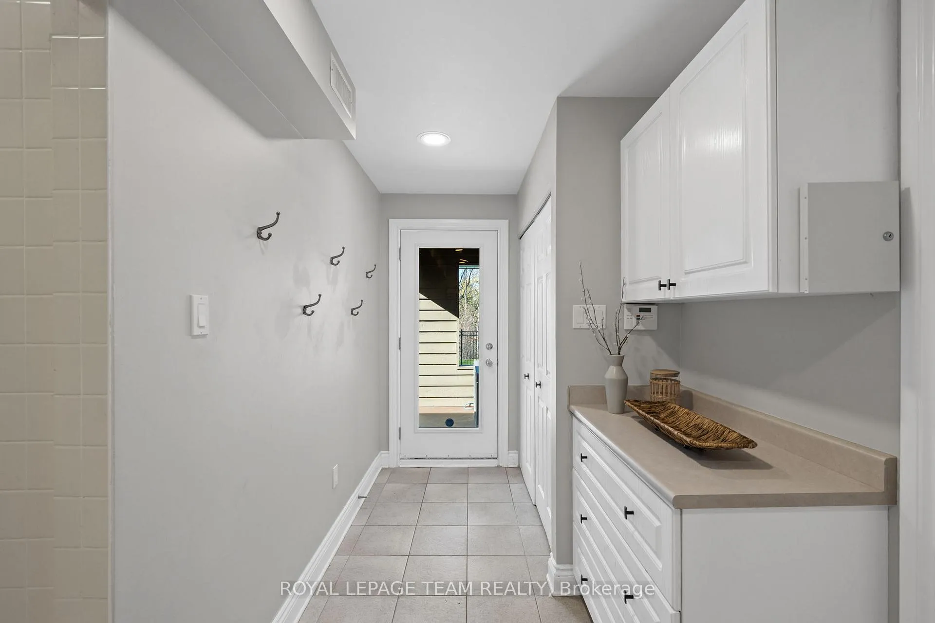 Photo 29 of 278 John Aselford Drive, Ottawa, Huntley Ward (North East) — HOMEH