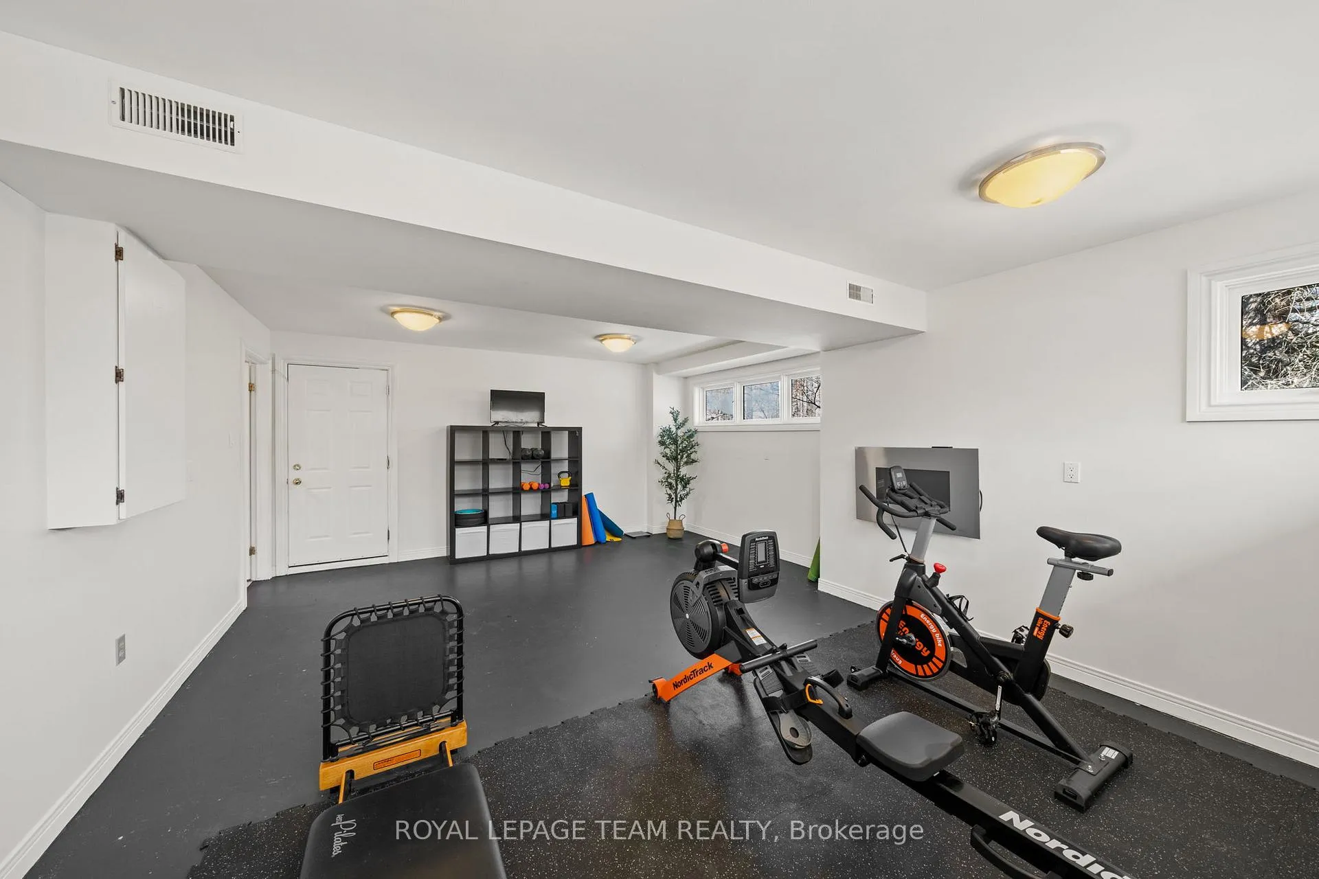 Photo 33 of 278 John Aselford Drive, Ottawa, Huntley Ward (North East) — HOMEH