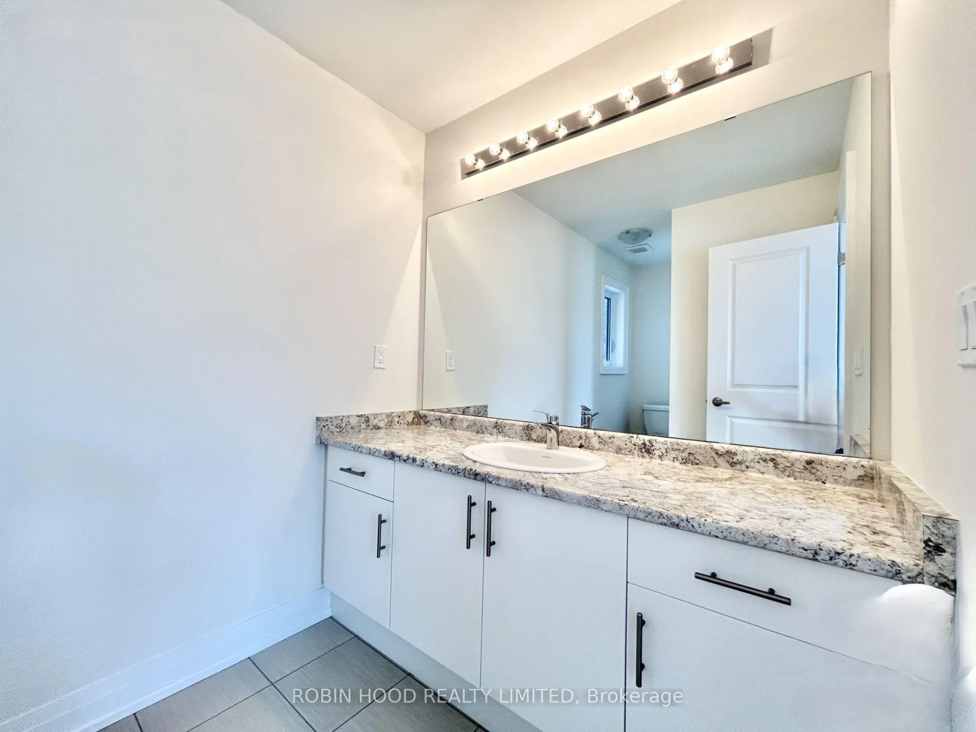 Photo 8 of 47 Hoad Street, Clarington, Newcastle — HOMEH