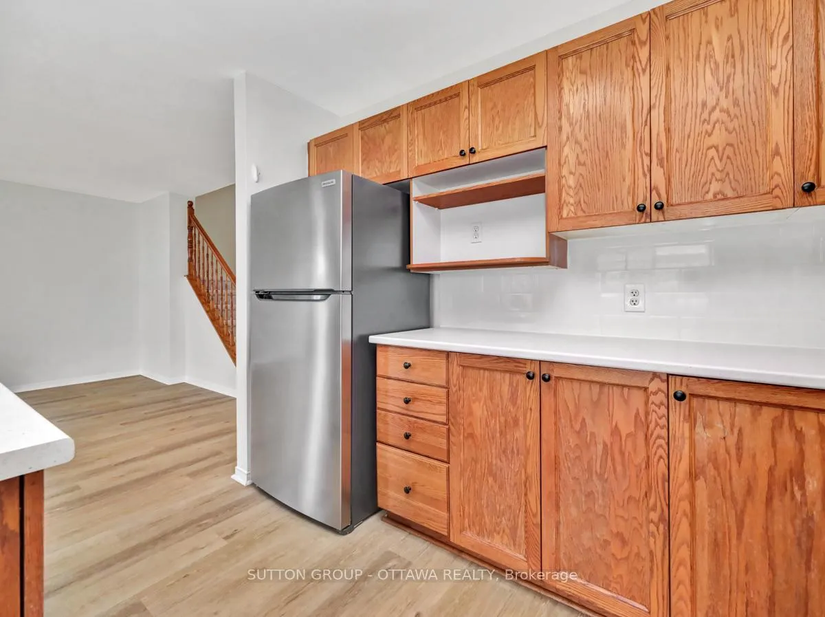 Photo 13 of 119 Whitewater Street, Ottawa, Barrhaven - Strandherd — HOMEH