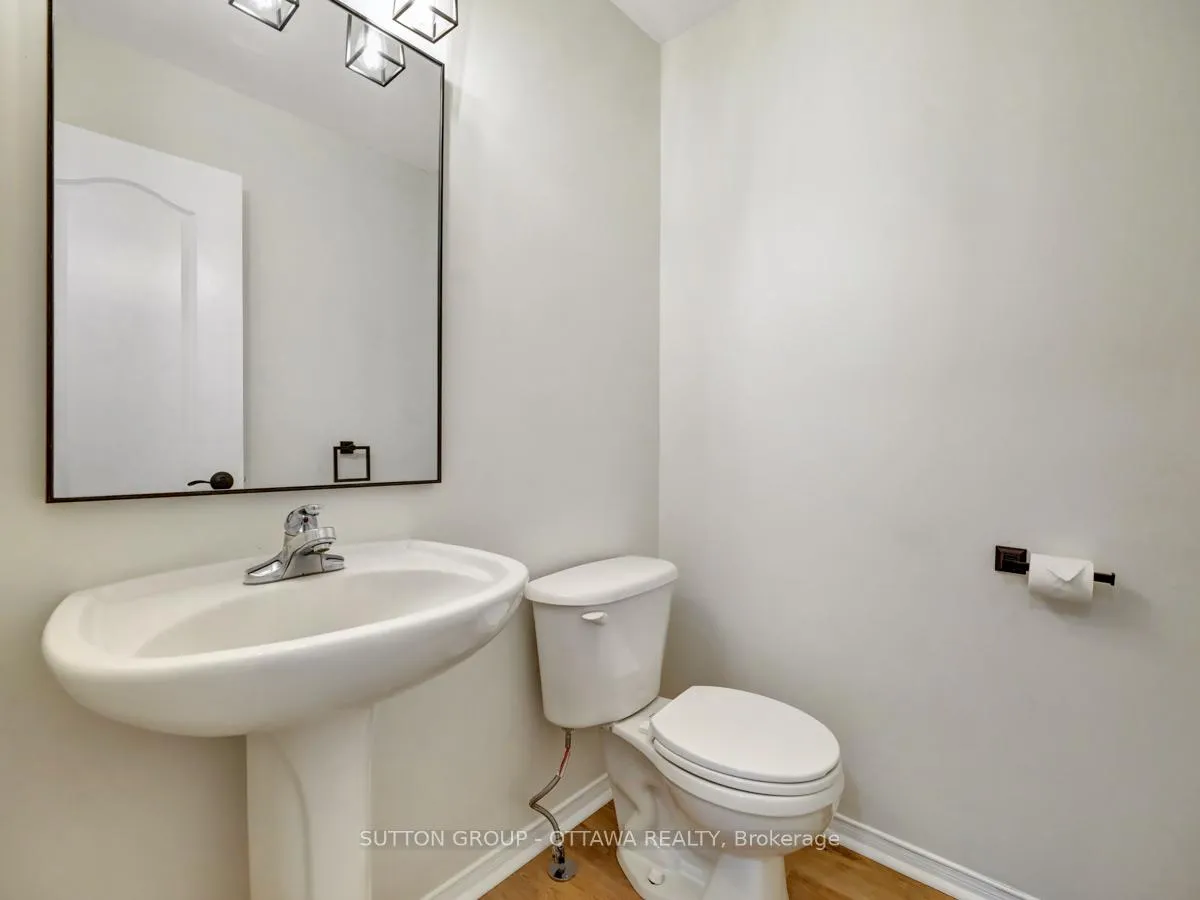 Photo 15 of 119 Whitewater Street, Ottawa, Barrhaven - Strandherd — HOMEH