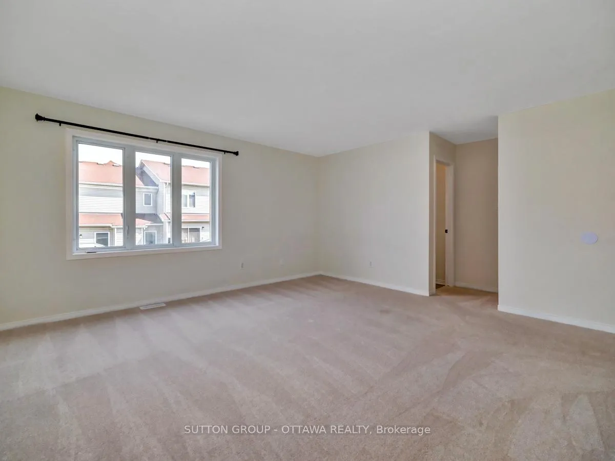 Photo 17 of 119 Whitewater Street, Ottawa, Barrhaven - Strandherd — HOMEH