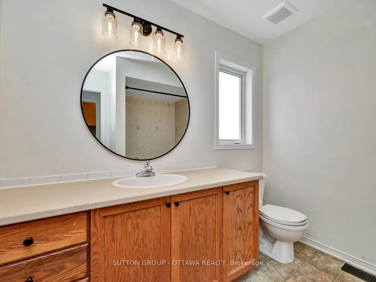 Photo 18 of 119 Whitewater Street, Ottawa, Barrhaven - Strandherd — HOMEH