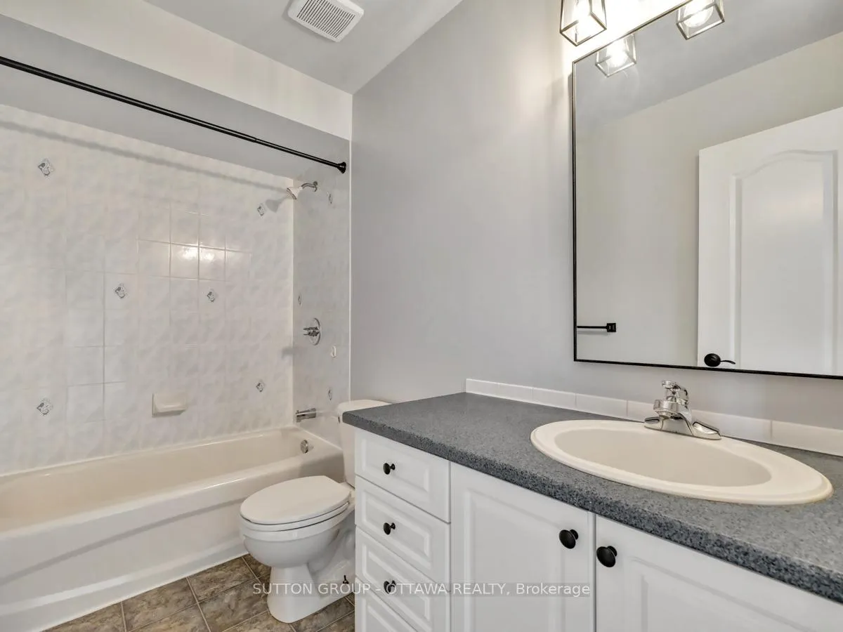 Photo 23 of 119 Whitewater Street, Ottawa, Barrhaven - Strandherd — HOMEH