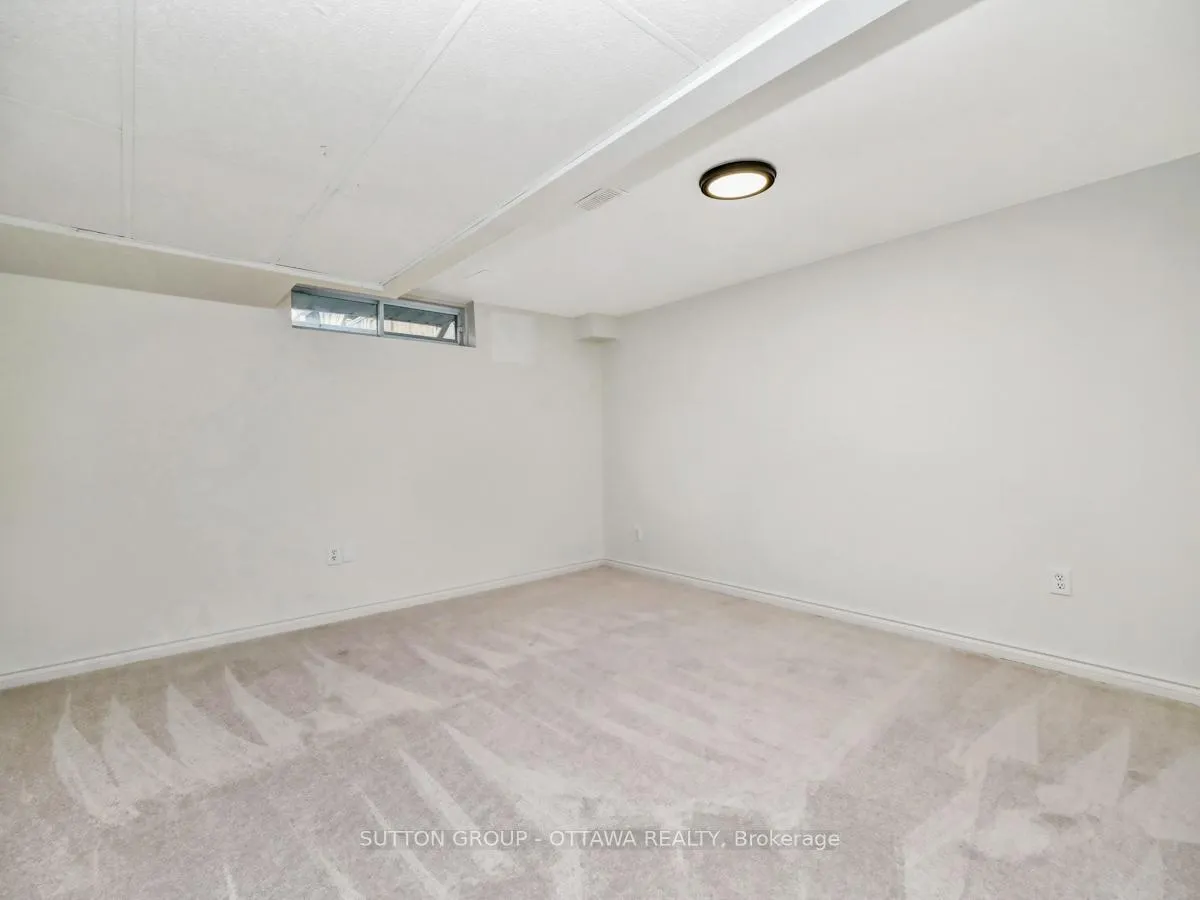 Photo 26 of 119 Whitewater Street, Ottawa, Barrhaven - Strandherd — HOMEH
