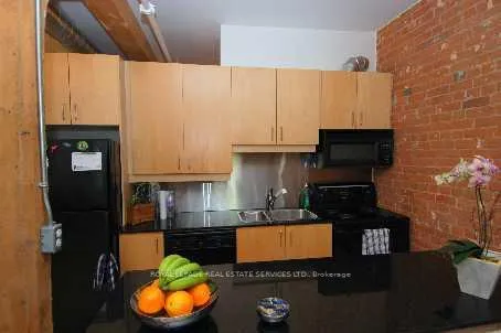 Photo 4 of Unit 210, 81A Front Street E, Toronto, Waterfront Communities — HOMEH