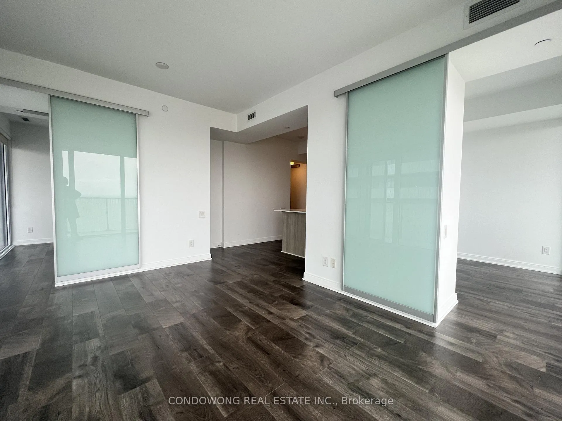Photo 5 of Unit 4308, 42 Charles Street E, Toronto, Church-Yonge Corridor — HOMEH
