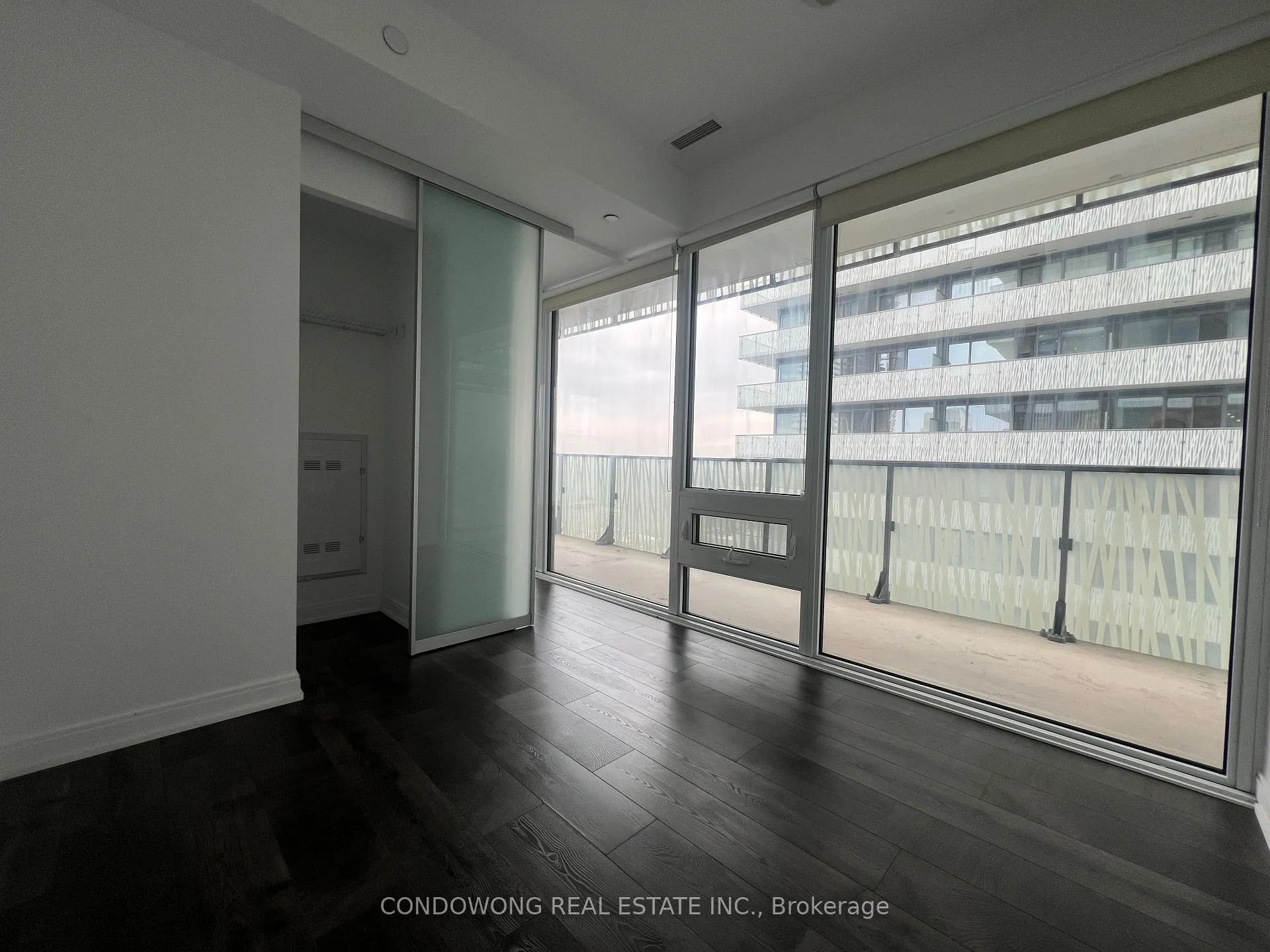 Photo 9 of Unit 4308, 42 Charles Street E, Toronto, Church-Yonge Corridor — HOMEH
