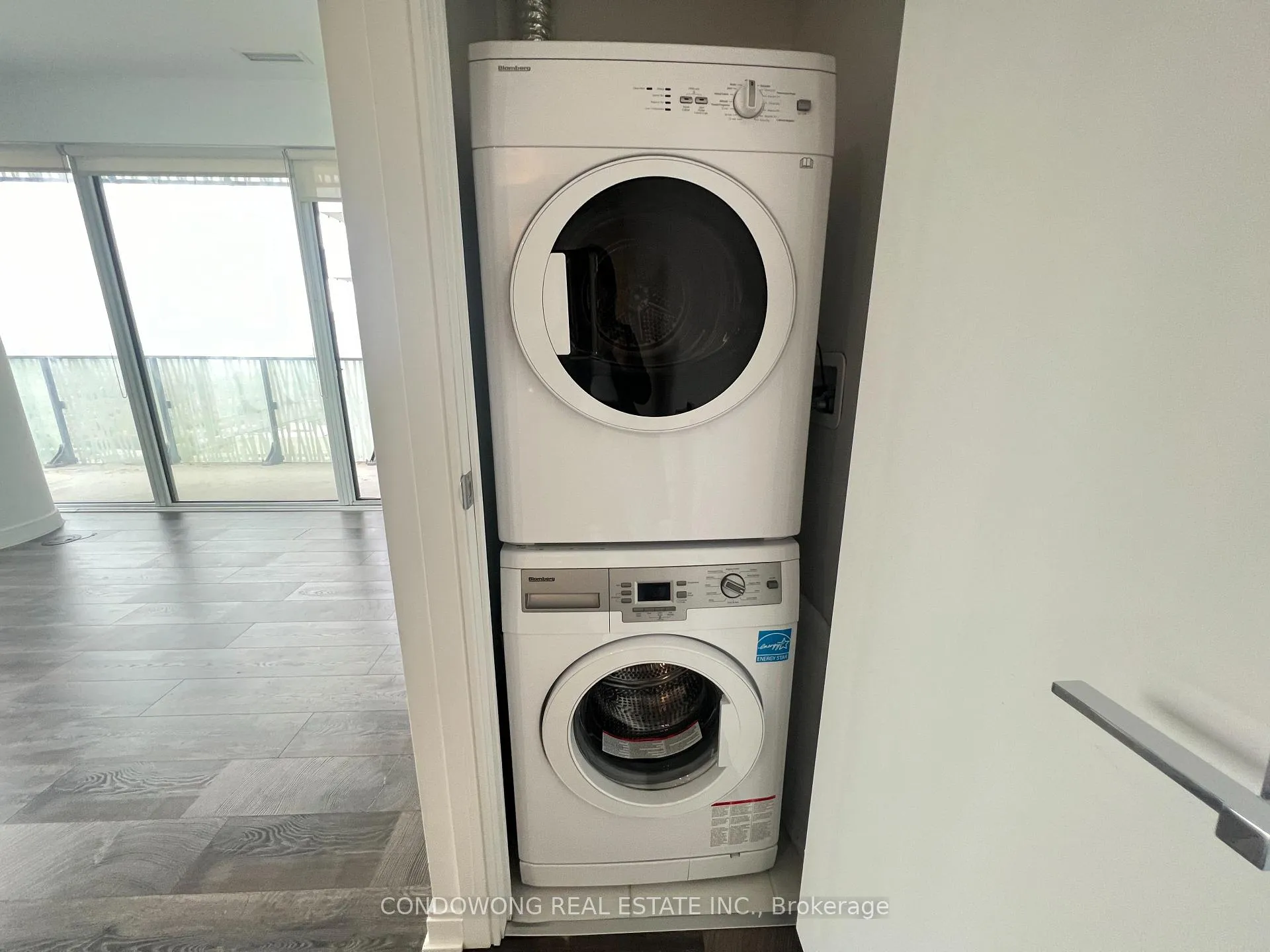 Photo 11 of Unit 4308, 42 Charles Street E, Toronto, Church-Yonge Corridor — HOMEH