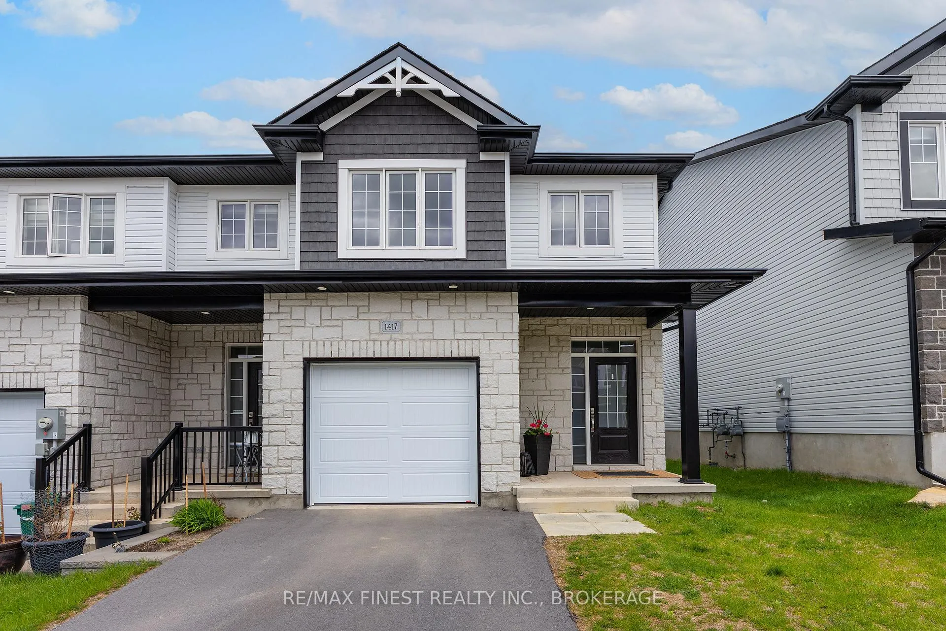 Photo 2 of 1417 Summer Street, Kingston, Kingston East (Incl Barret Crt) — HOMEH