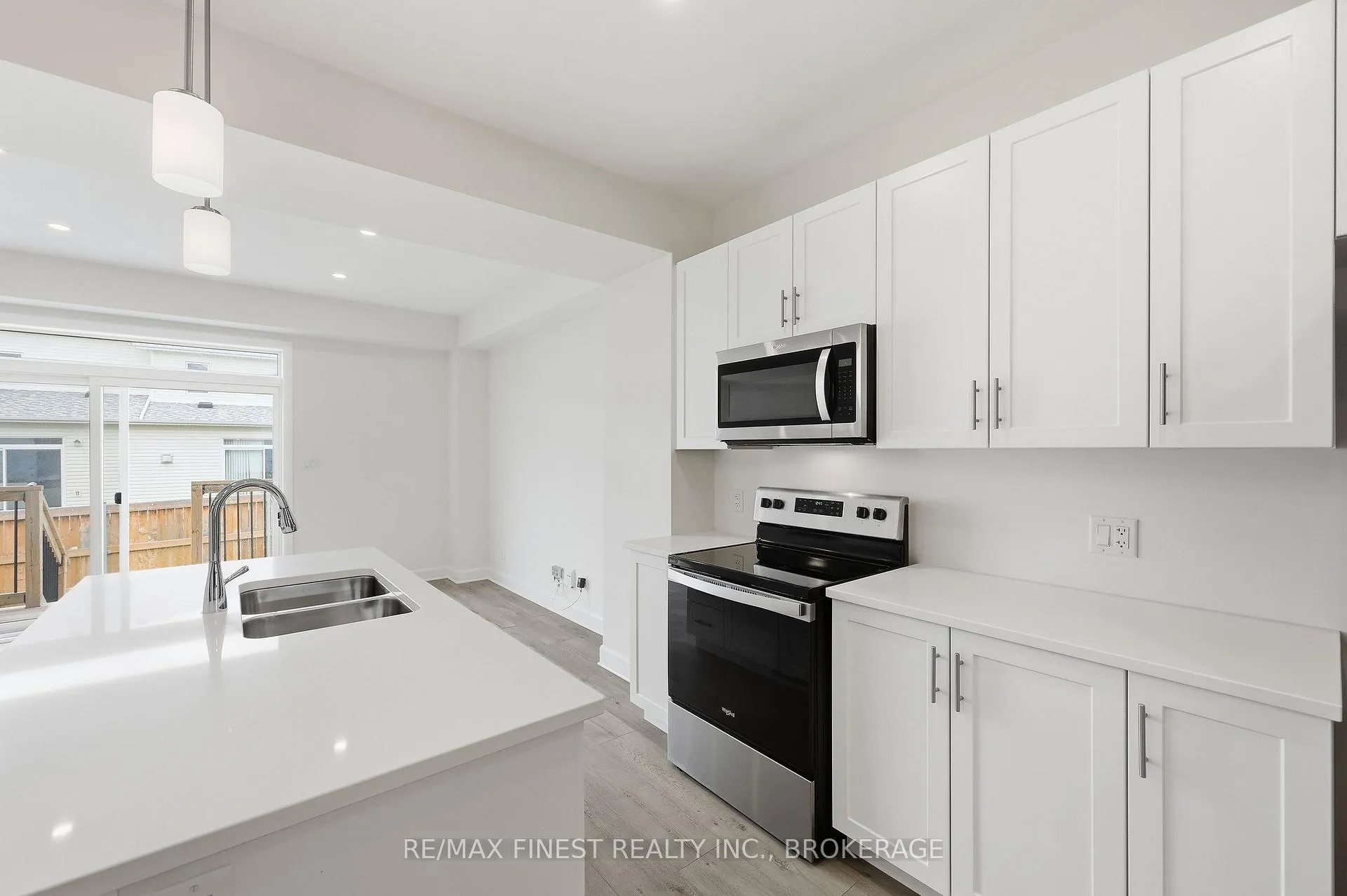 Photo 13 of 1417 Summer Street, Kingston, Kingston East (Incl Barret Crt) — HOMEH