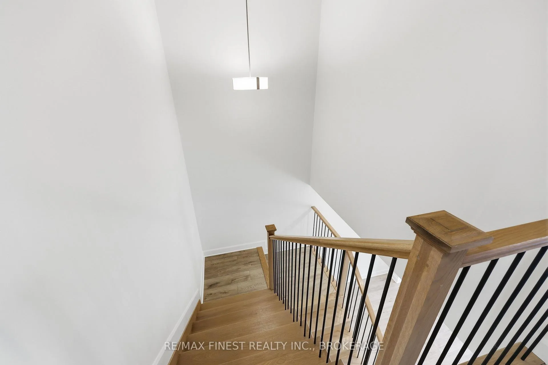 Photo 23 of 1417 Summer Street, Kingston, Kingston East (Incl Barret Crt) — HOMEH