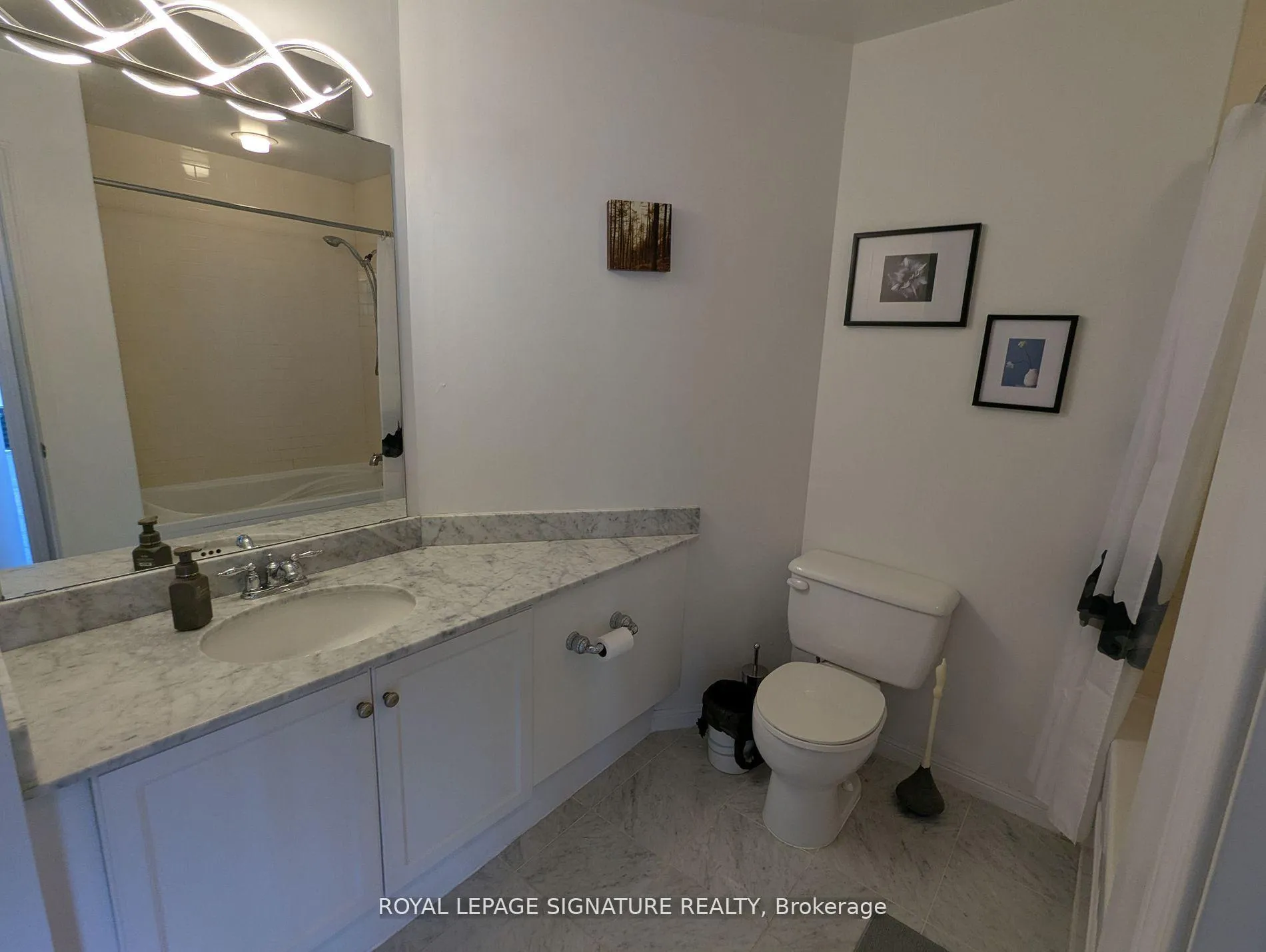 Photo 17 of Unit 1803, 15 Windermere Avenue, Toronto, High Park-Swansea — HOMEH