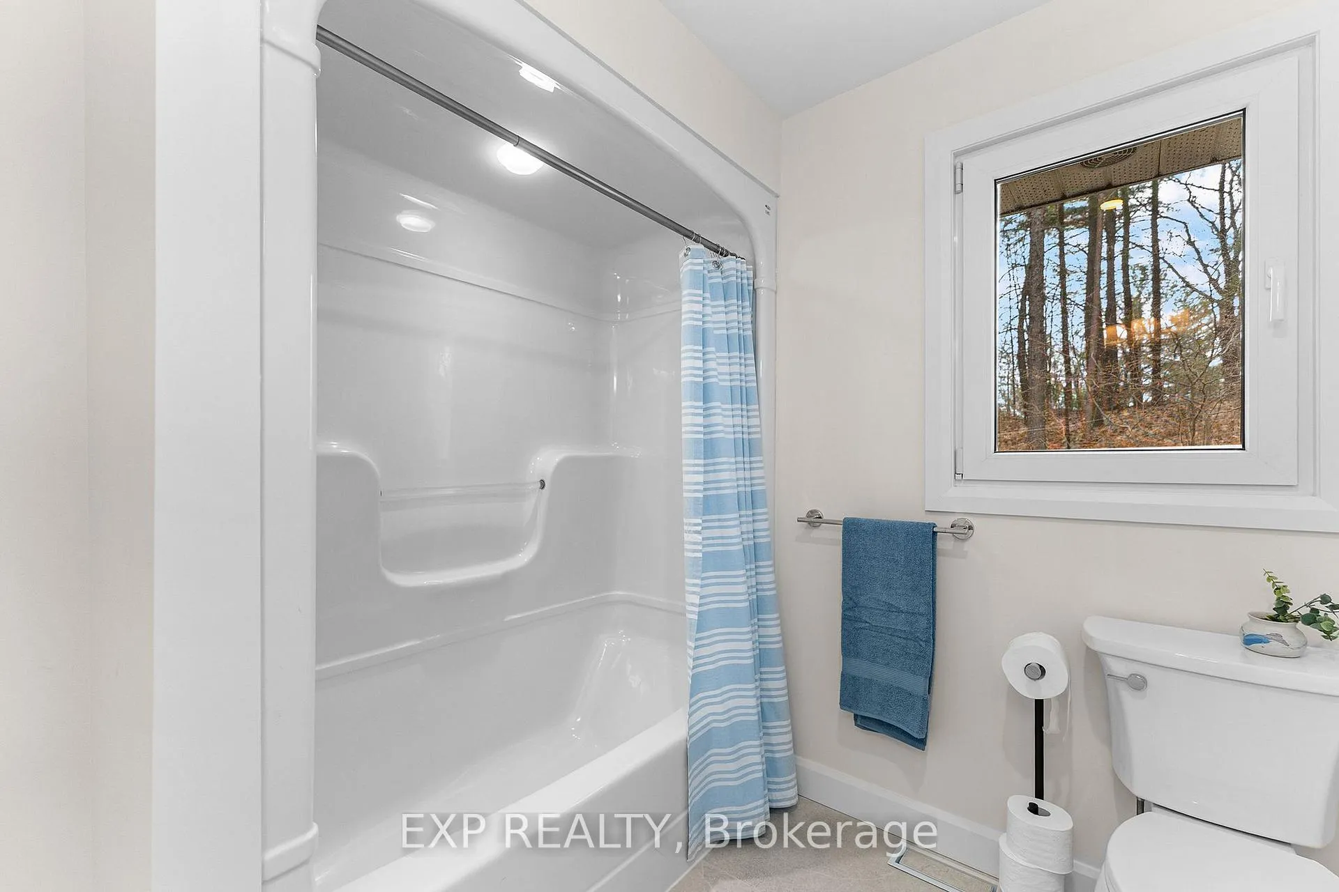 Photo 22 of 59 Strack Lane, Madawaska Valley, Madawaska Valley — HOMEH