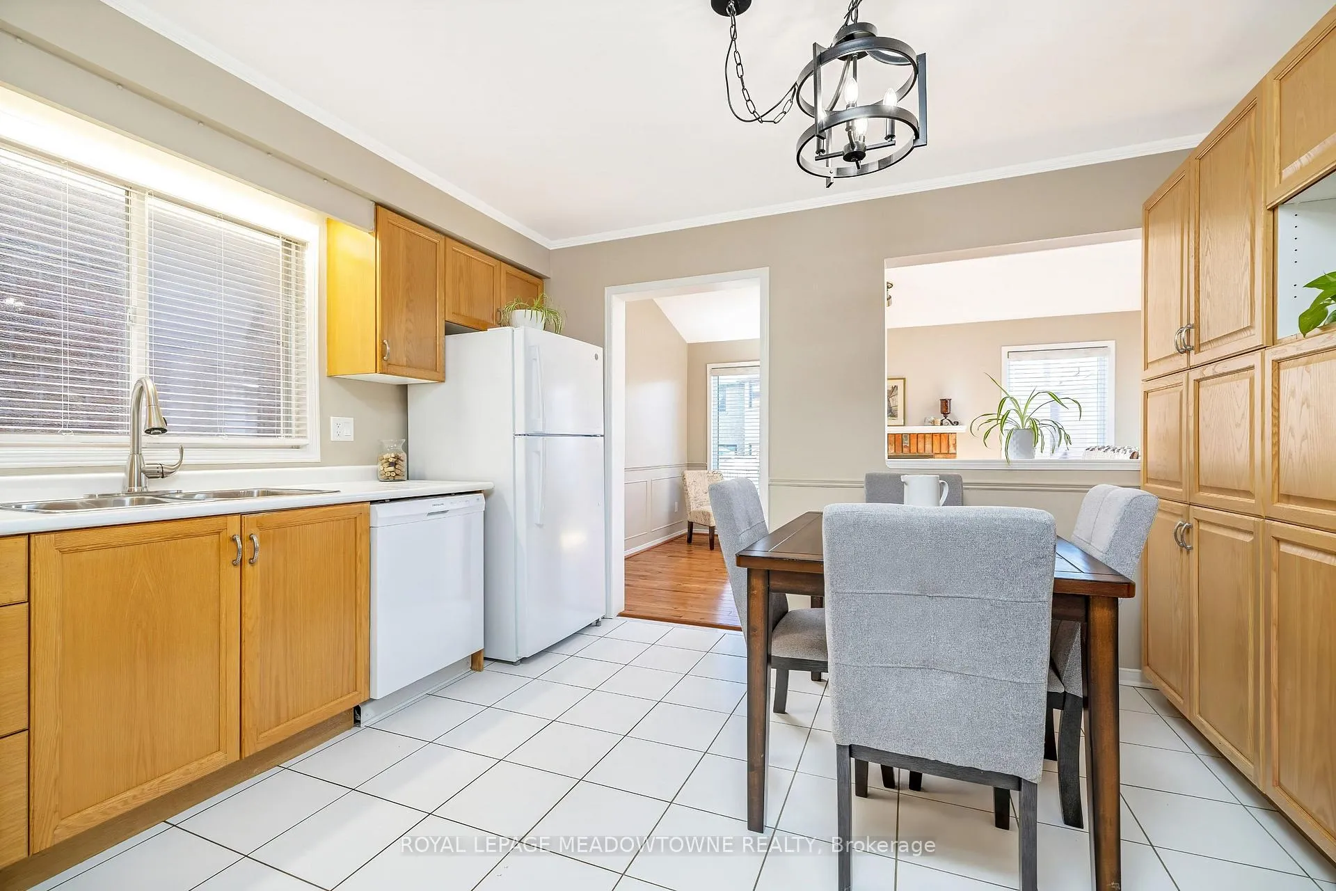 Photo 12 of 86 Rocky Mountain Crescent, Brampton, Sandringham-Wellington — HOMEH