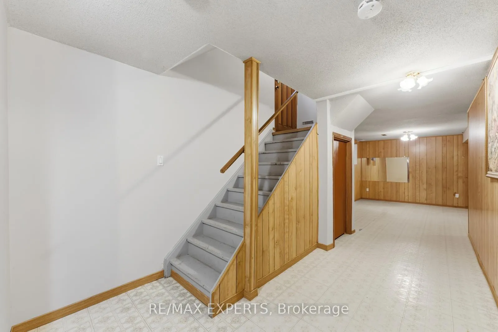 Photo 27 of 128 Kaiser Drive, Vaughan, West Woodbridge — HOMEH